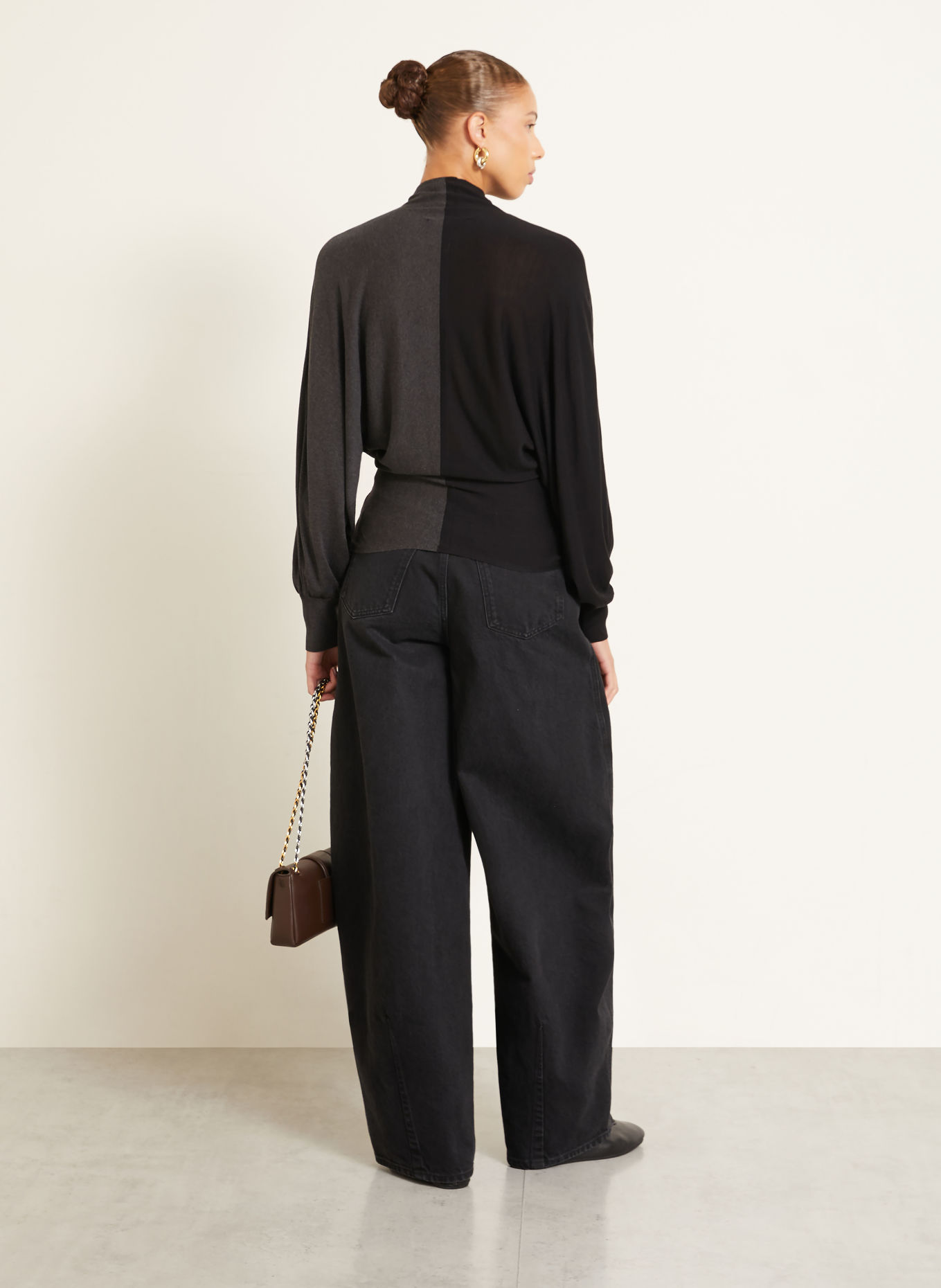 JACQUEMUS Pullover LE POLO LOSANGE mit Seide: SCHWARZ / DUNKELGRAU