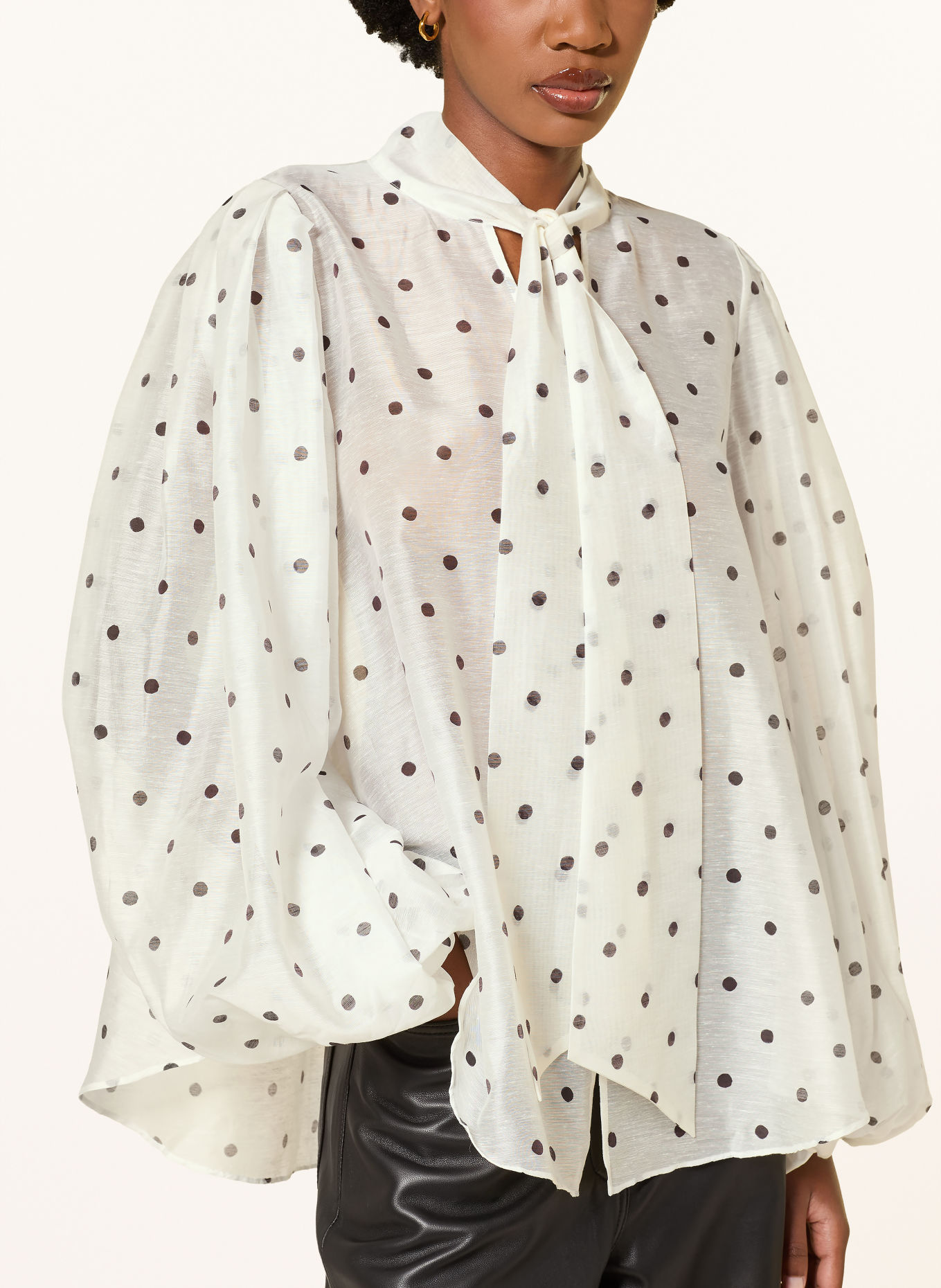 Aje. Blouse à lavallière AMILY: BLANC / NOIR