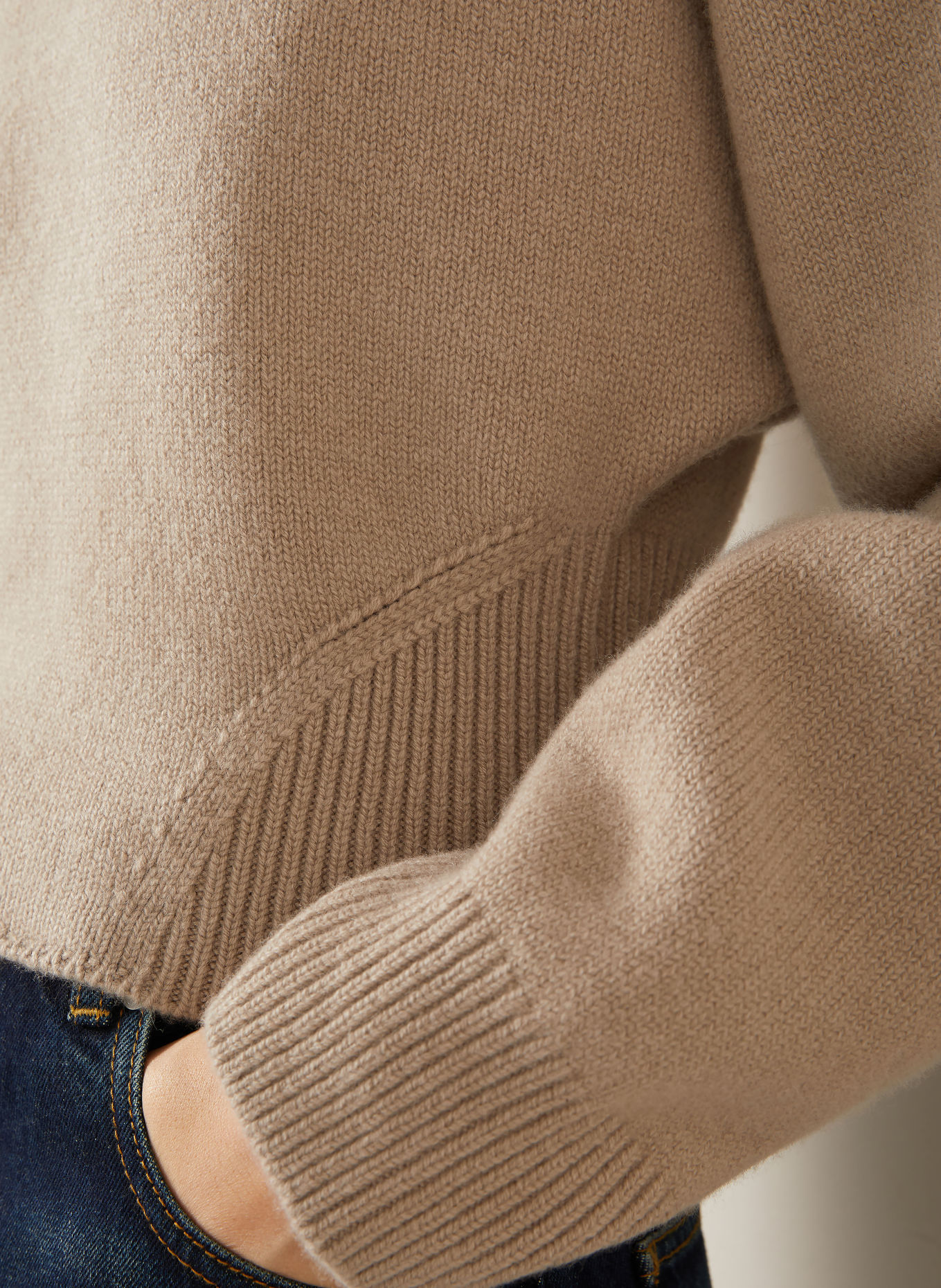 ALAÏA Pullover mit Cashmere: HELLBRAUN