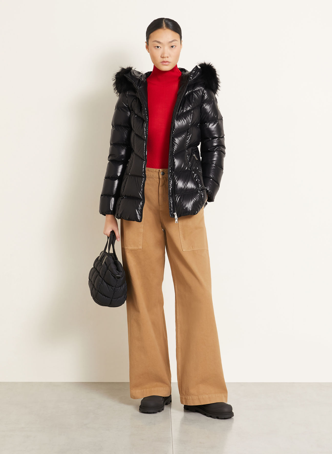 MONCLER Kurtka puchowa FULMAR z odpinanym Kołnierzem z sztucznego futra: CZARNY