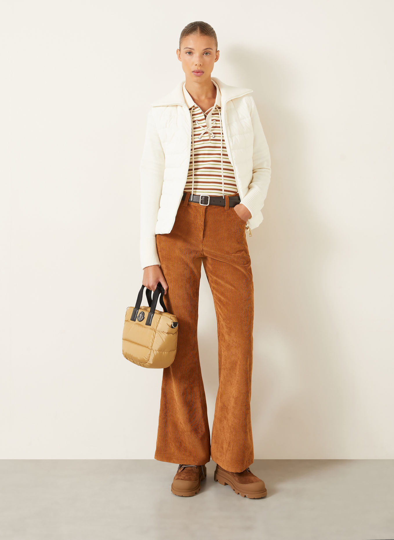 MONCLER Jacke im Materialmix: CREME