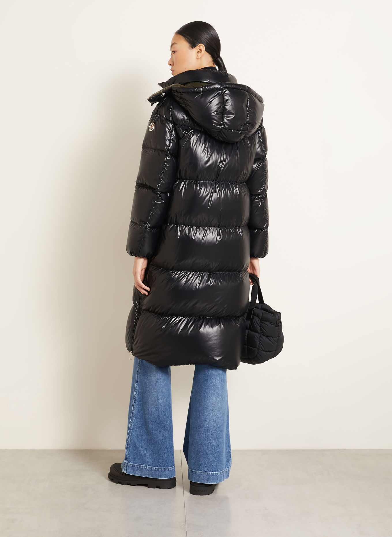 MONCLER Daunenmantel HARFANG mit abnehmbarer Kapuze: SCHWARZ