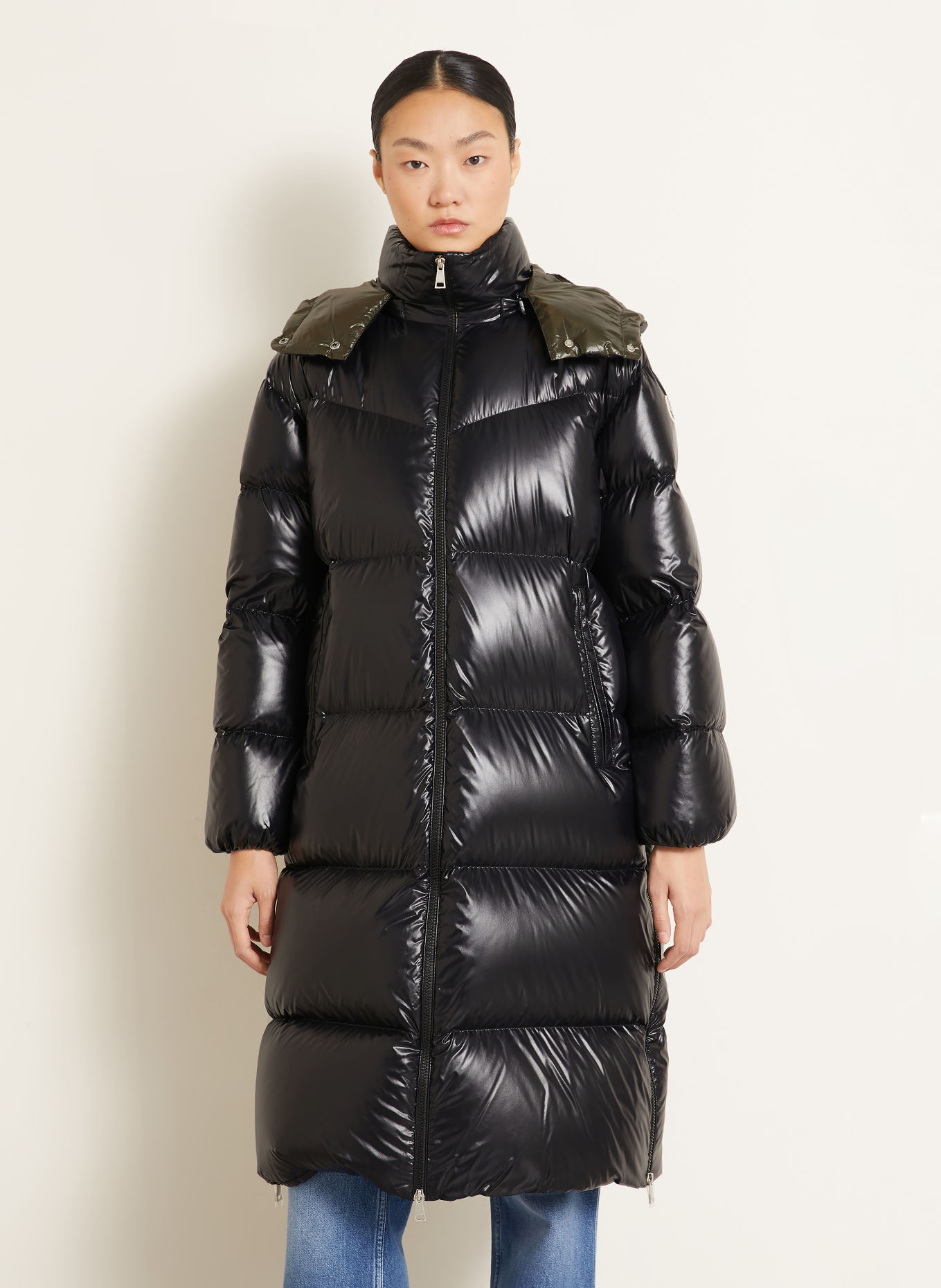 MONCLER Daunenmantel HARFANG mit abnehmbarer Kapuze: SCHWARZ