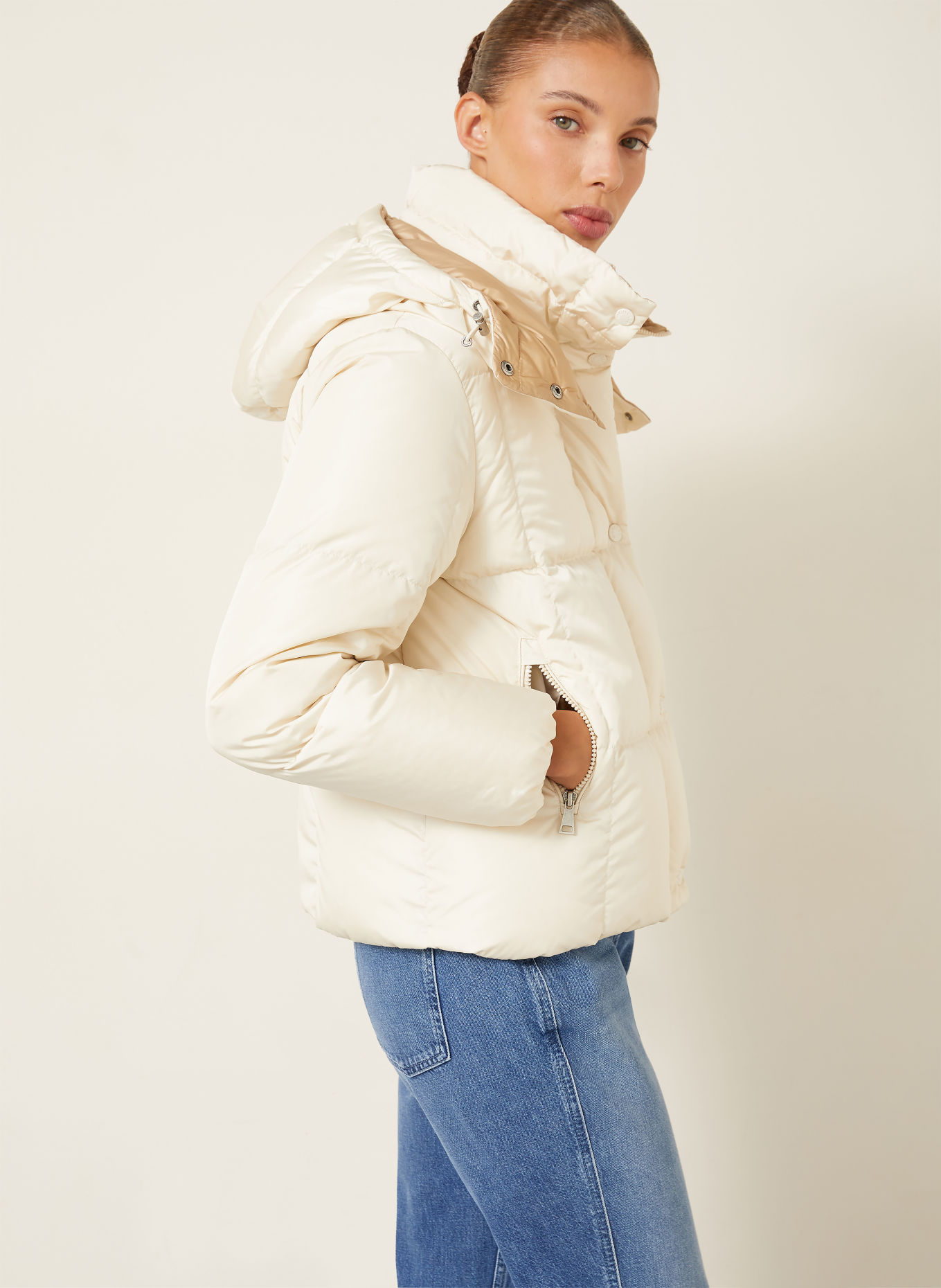 MONCLER Daunenjacke CASTELNEW mit abnehmbarer Kapuze: ECRU / BEIGE