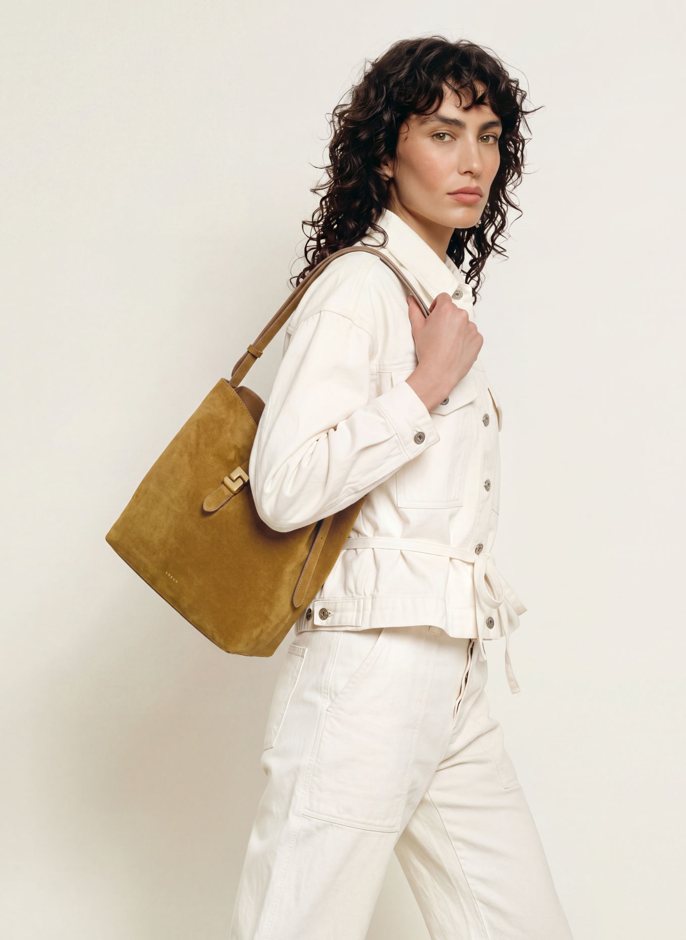 soeur BELLO Shoulder Bag: CAMEL / GOLD