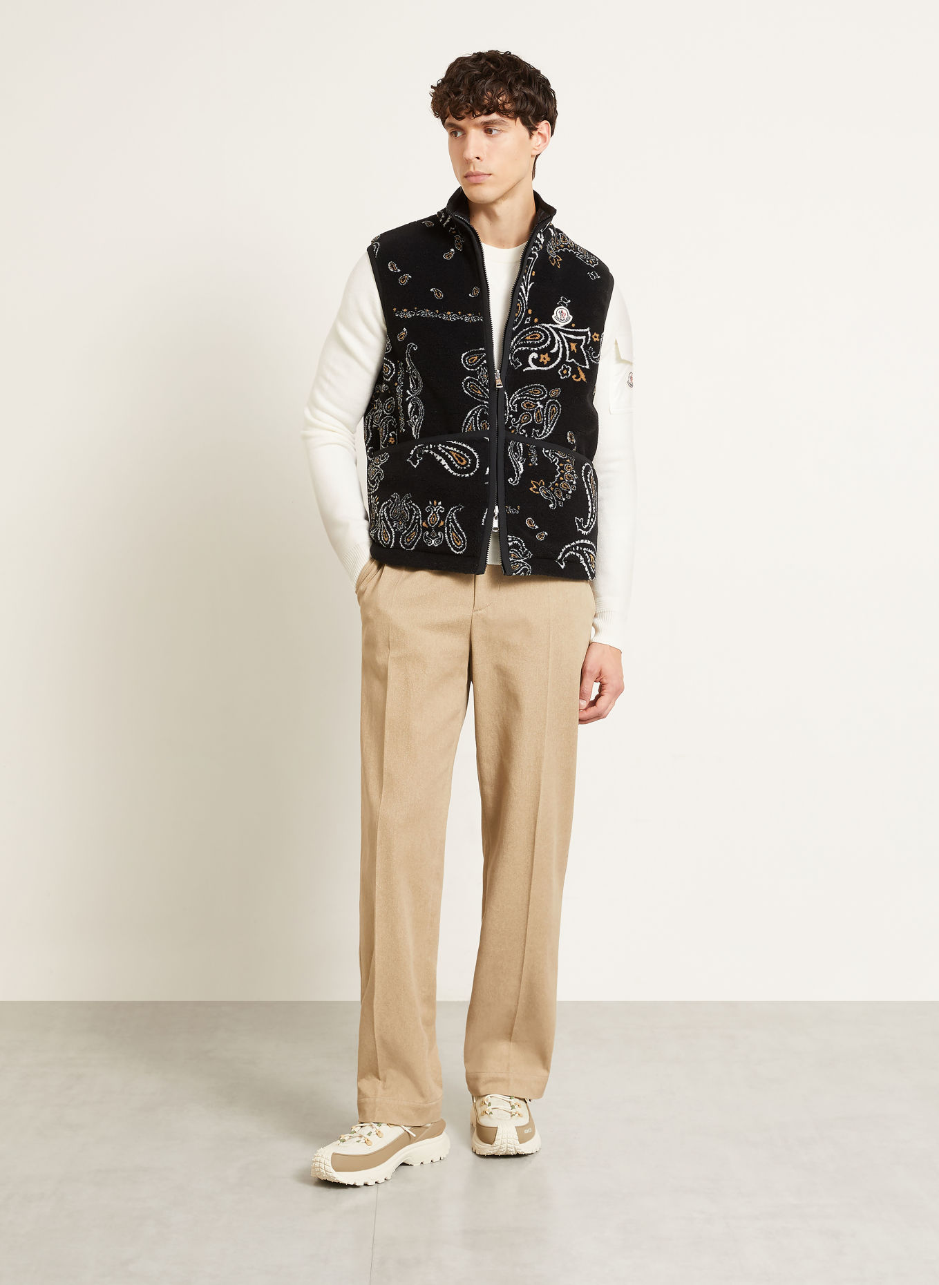 MONCLER Veste polaire sans manches réversible: NOIR / CHAMEAU / ÉCRU