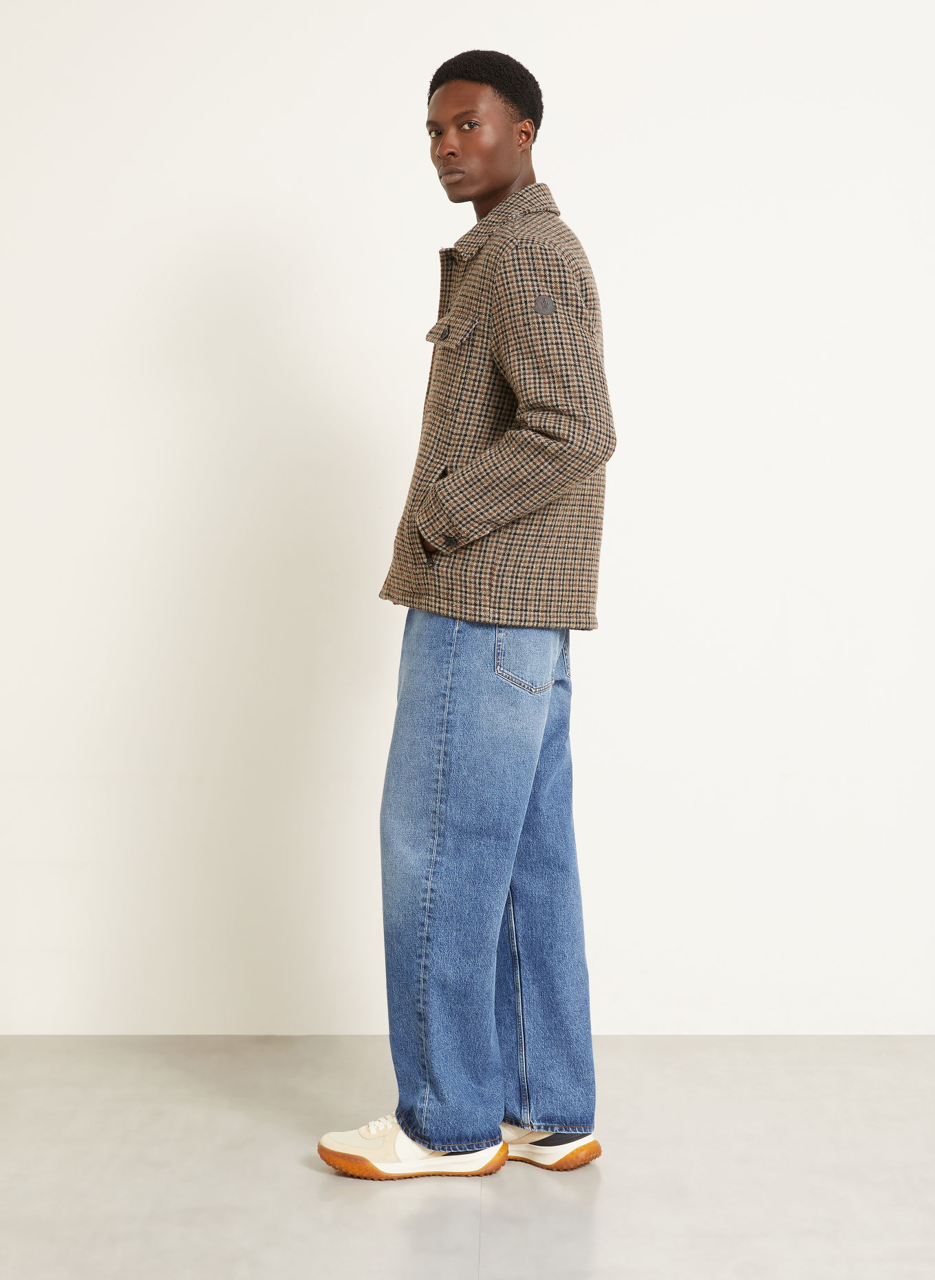 MONCLER Jeansy o kroju prostym: 720 PASTEL BLUE