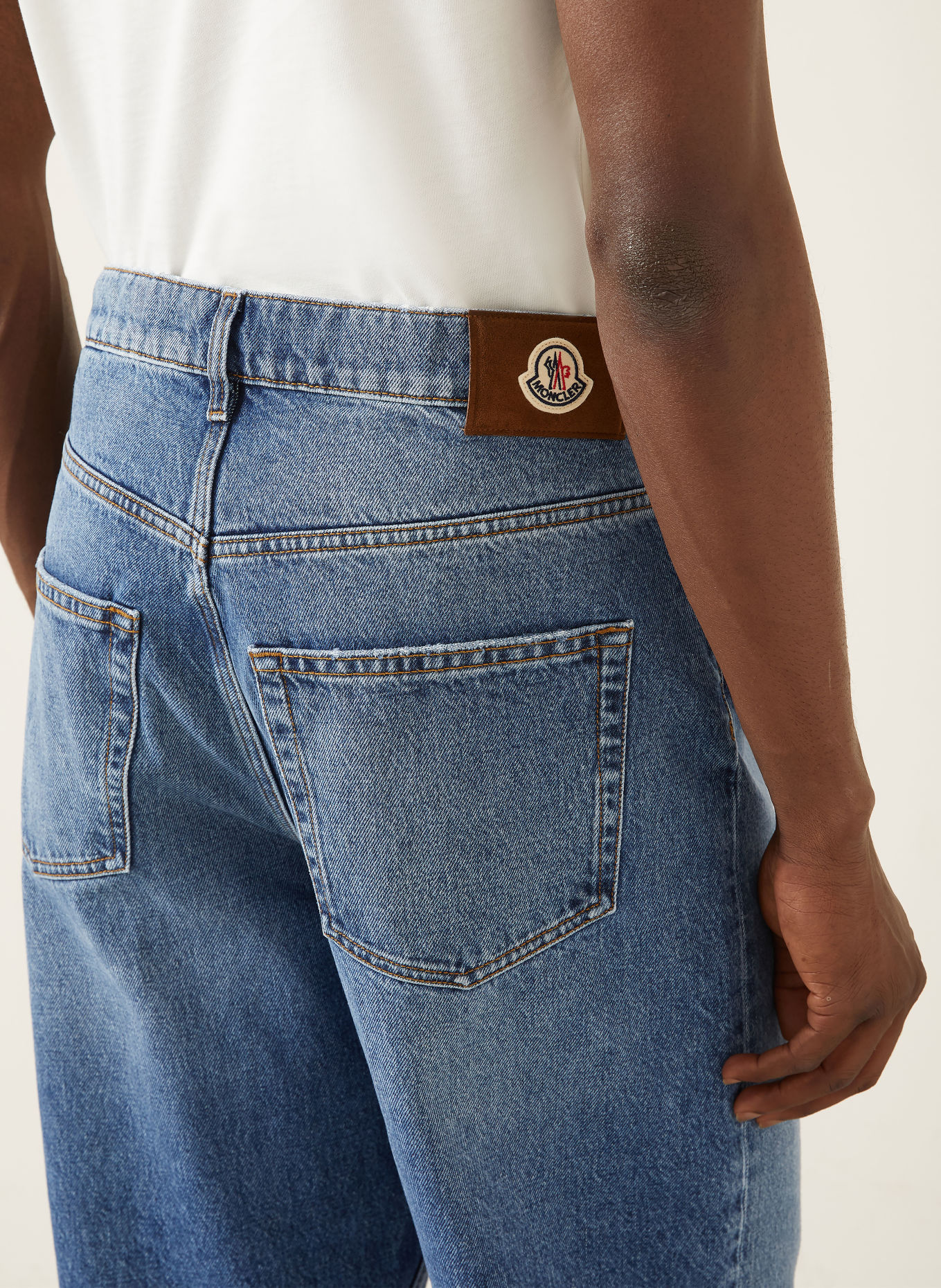MONCLER Jeansy o kroju prostym: 720 PASTEL BLUE