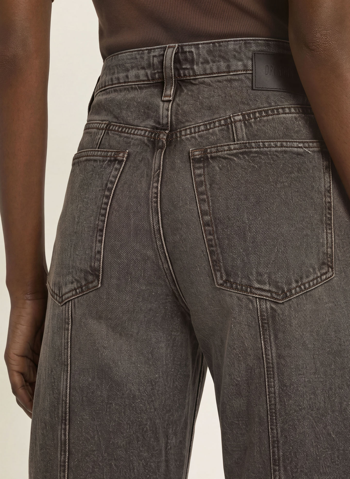 DRYKORN Barrel Jeans SWORE: 1720 braun