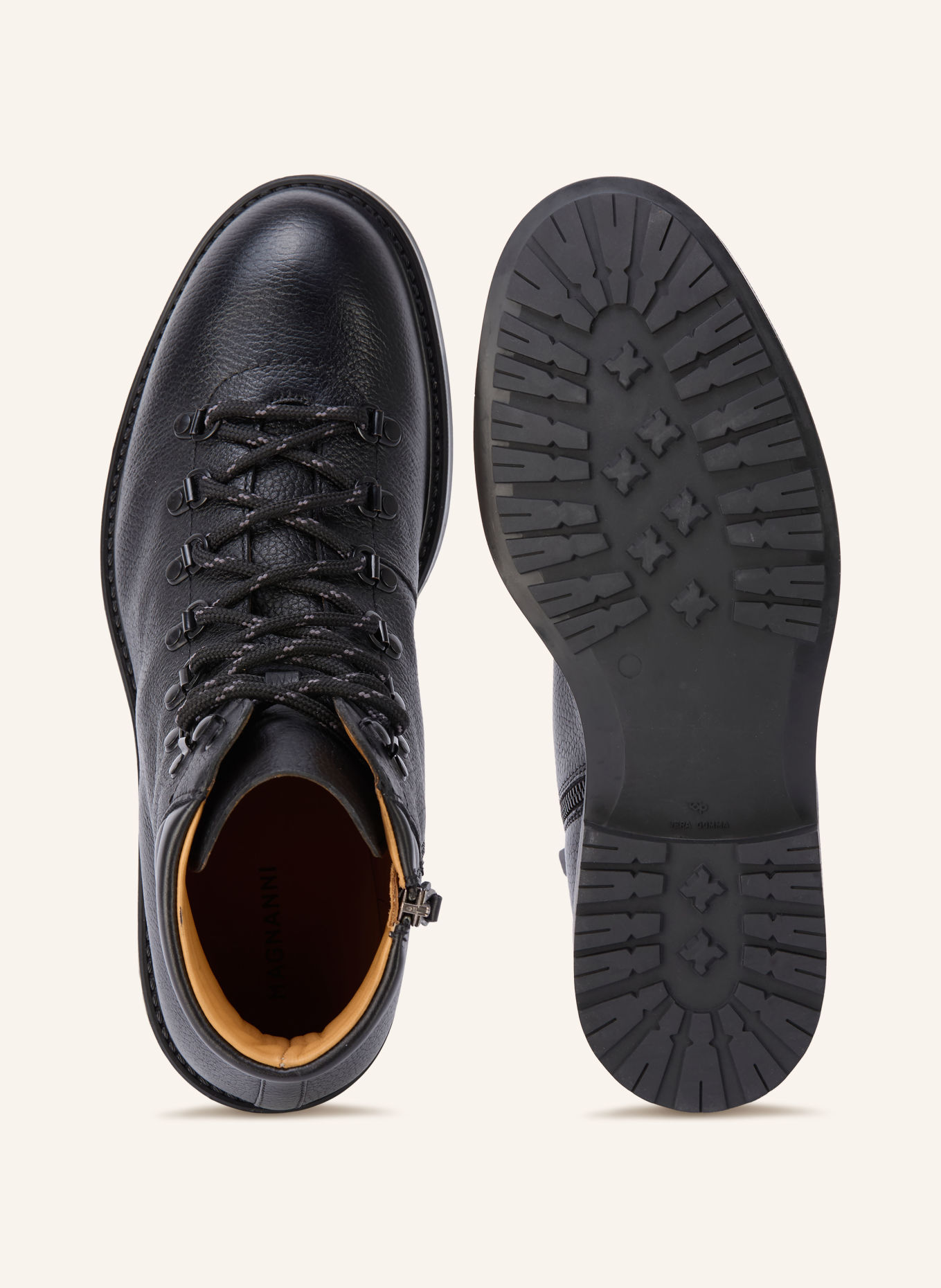MAGNANNI Veterboots TEIDE RUGO: ZWART