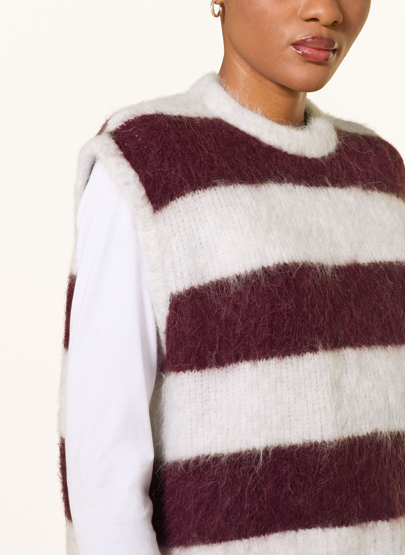 American Vintage Alpaca Sweater Vest: DARK RED / ECRU