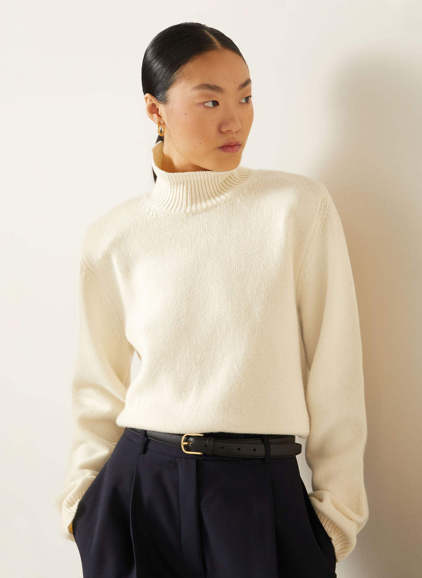 RÓHE Cashmere Sweaters: ECRU