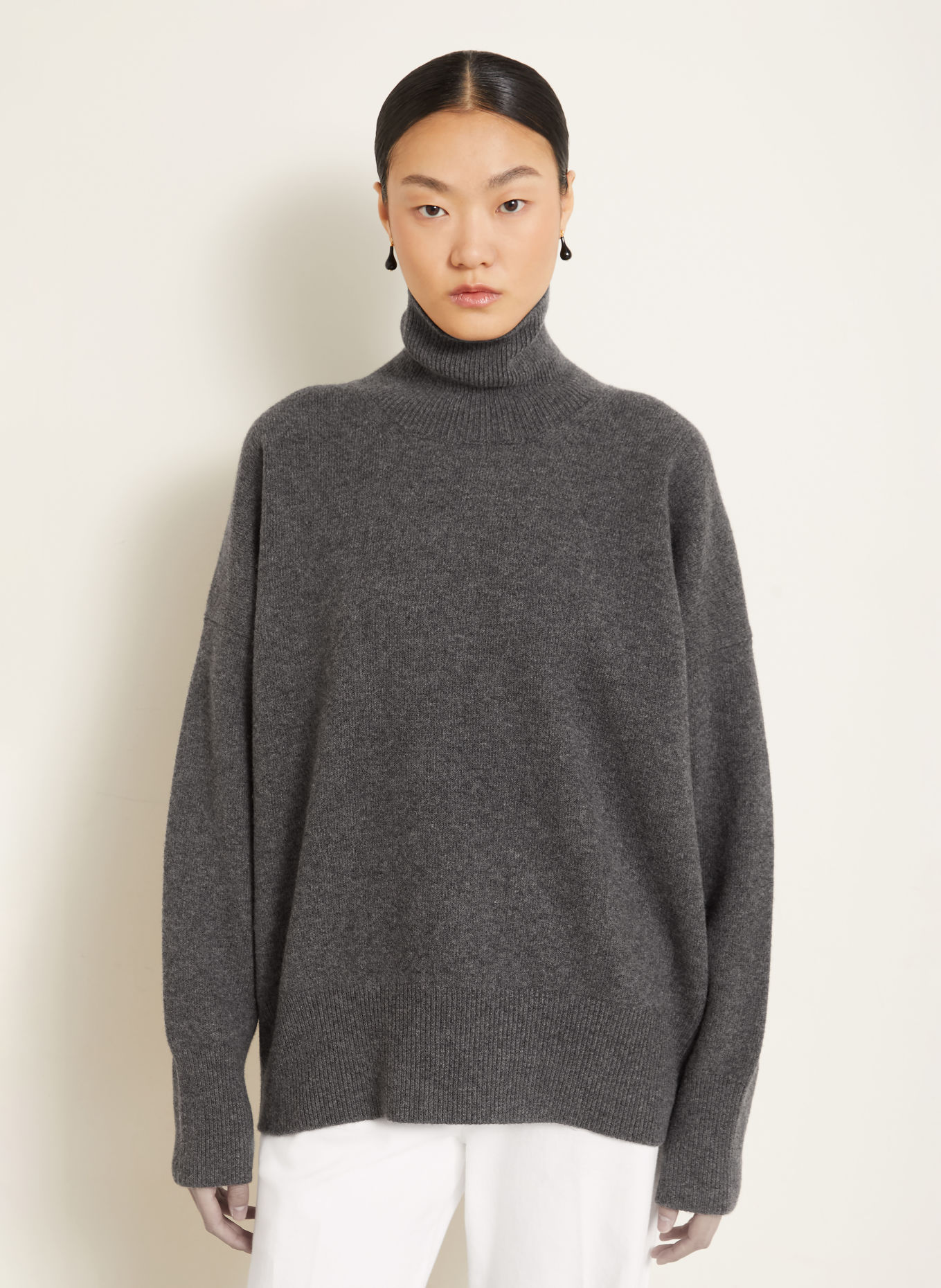 RÓHE Turtleneck sweater: GRAY