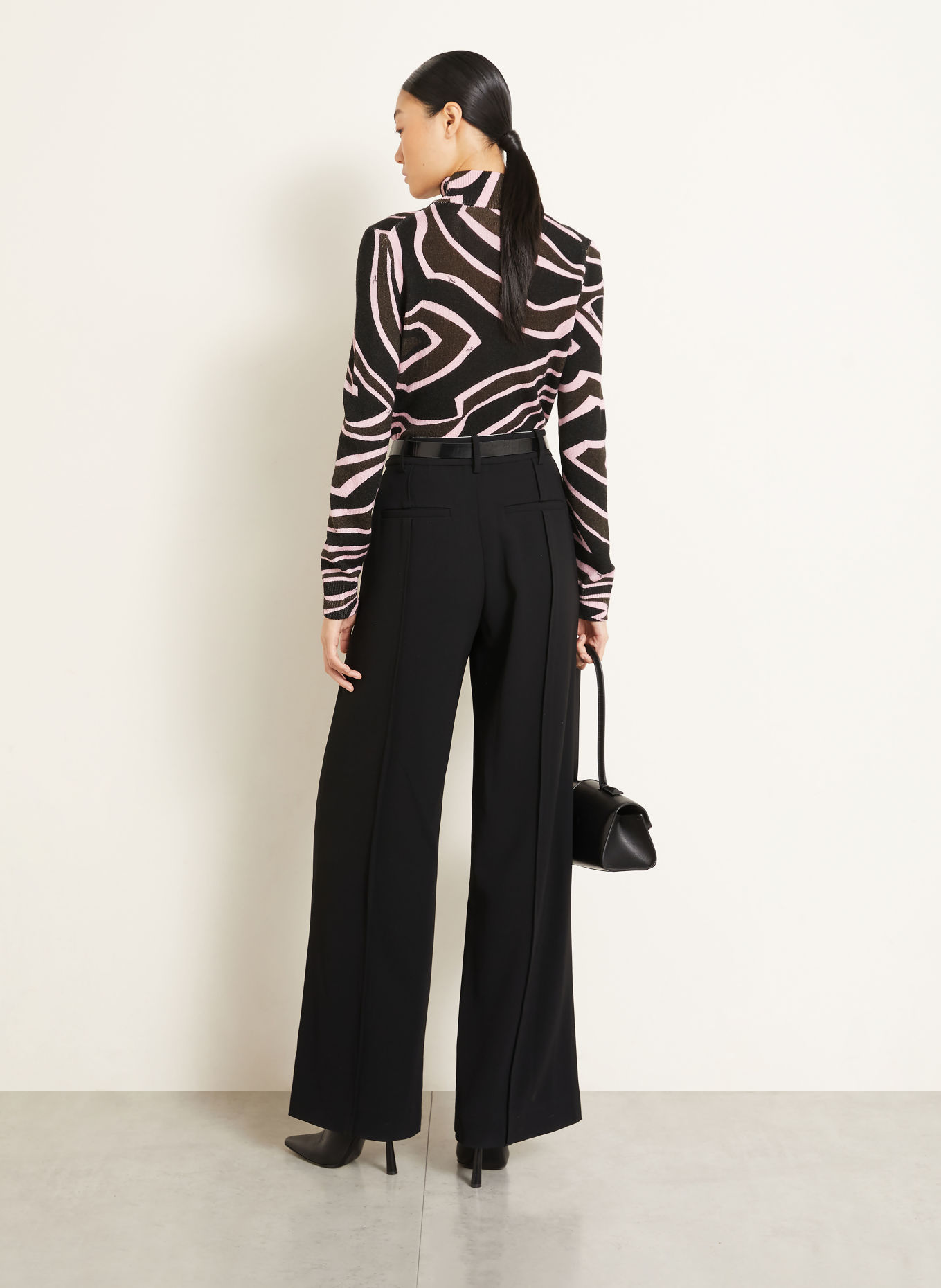 PUCCI Pullover: DUNKELBRAUN / ROSA