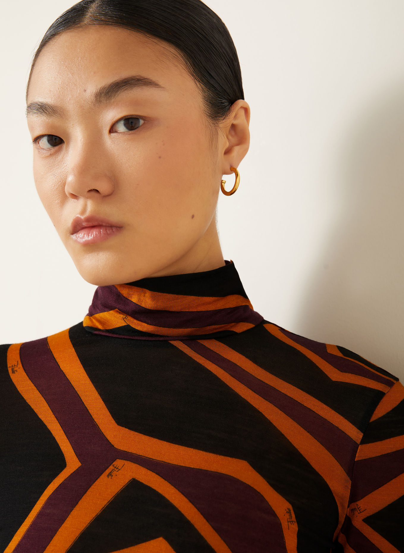 PUCCI Haut à manches longues: NOIR / LILAS / ORANGE FONCÉ