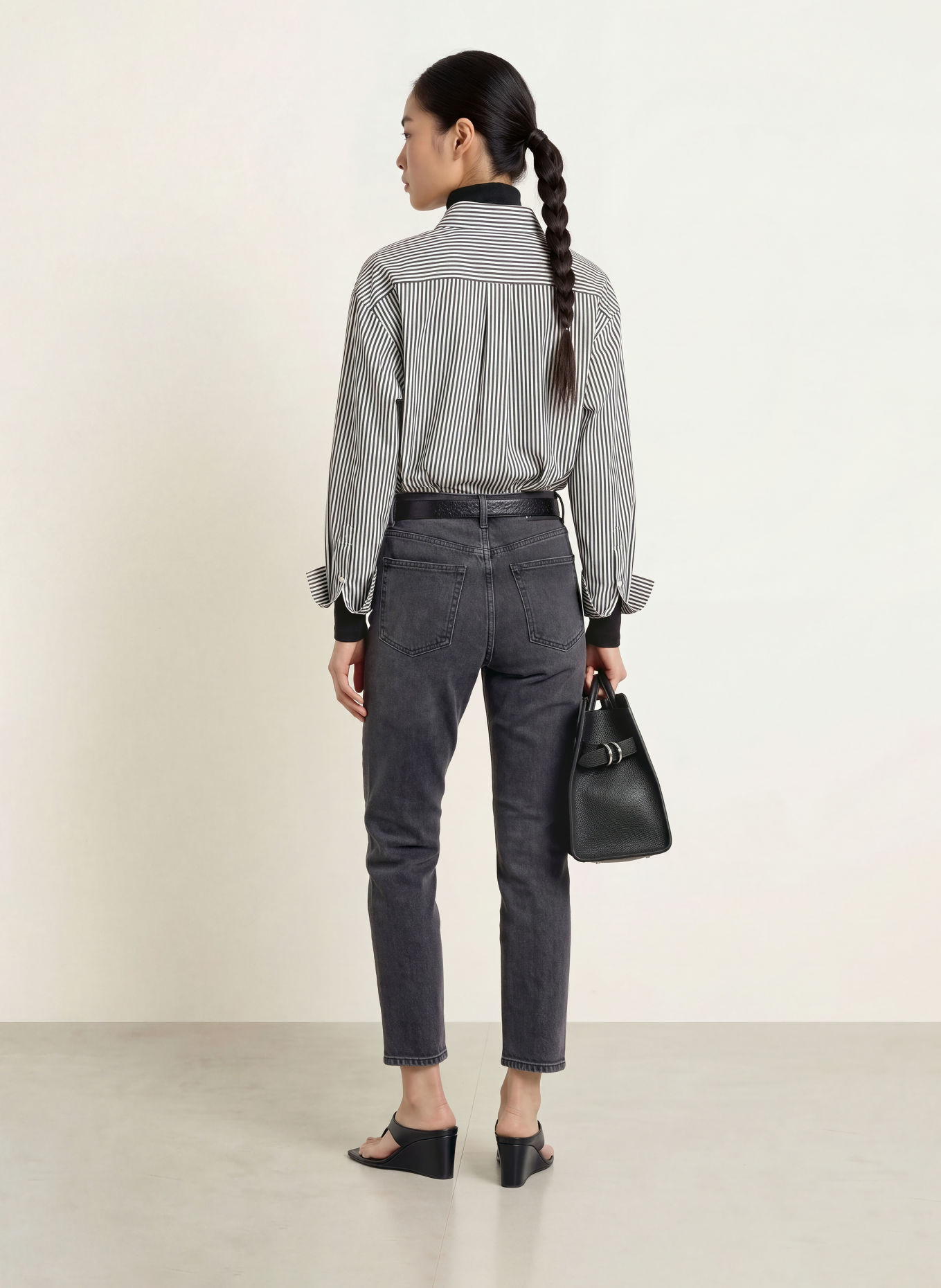 MAC Boyfriend jeans: D975 dark grey used wash