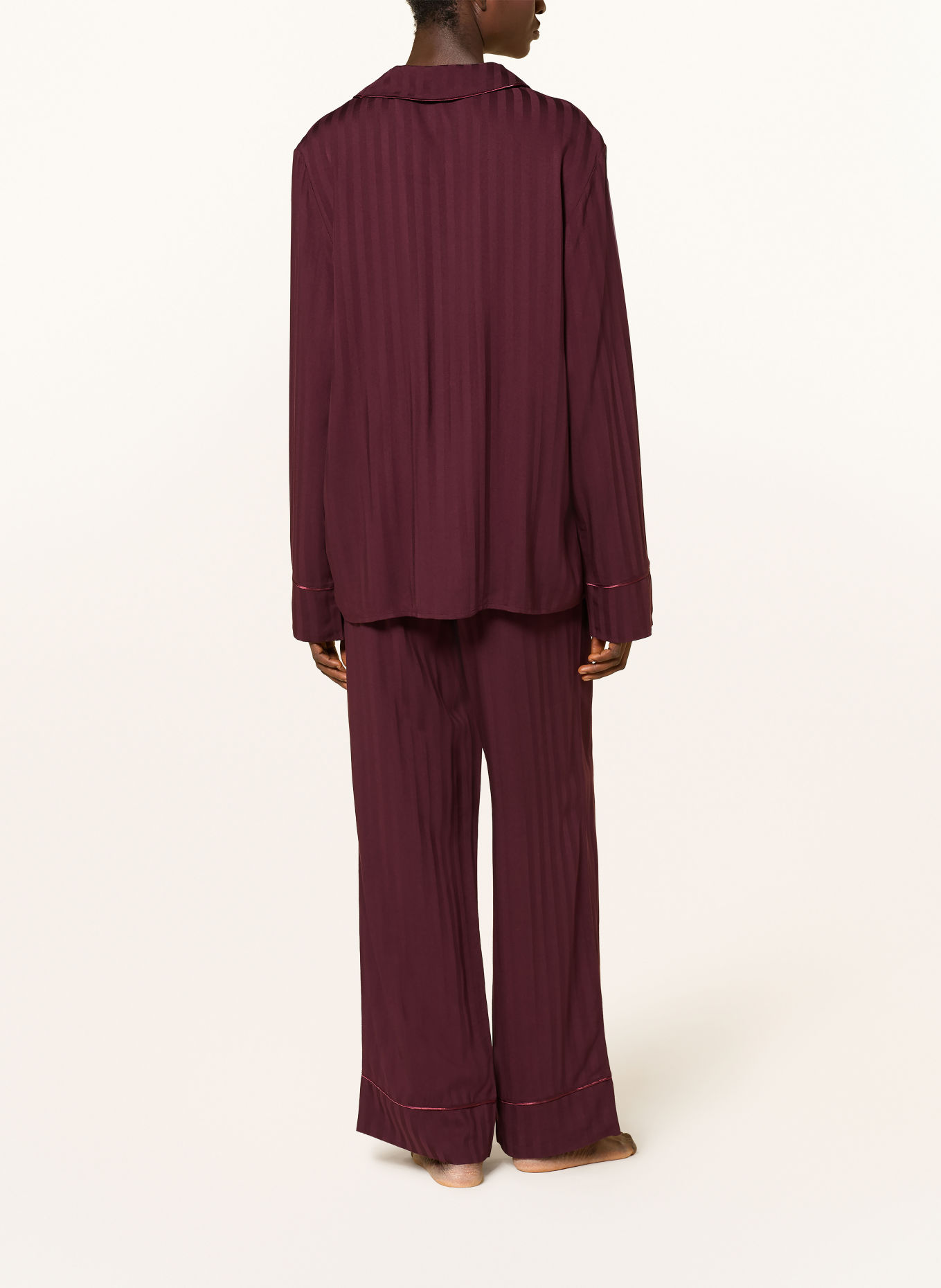 Triumph Pyjama AMOURETTE: DONKERROOD