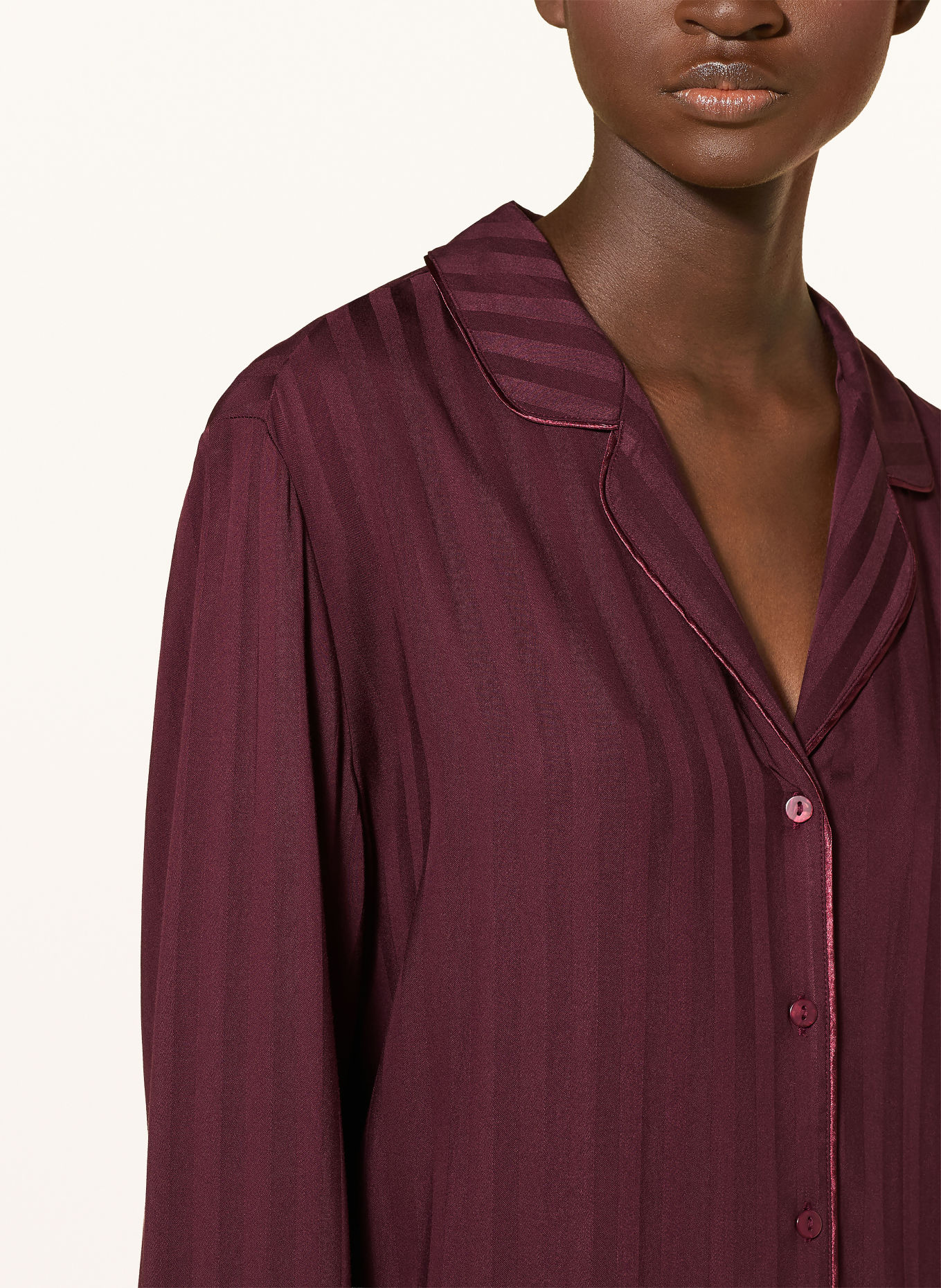 Triumph Pyjama AMOURETTE: DONKERROOD