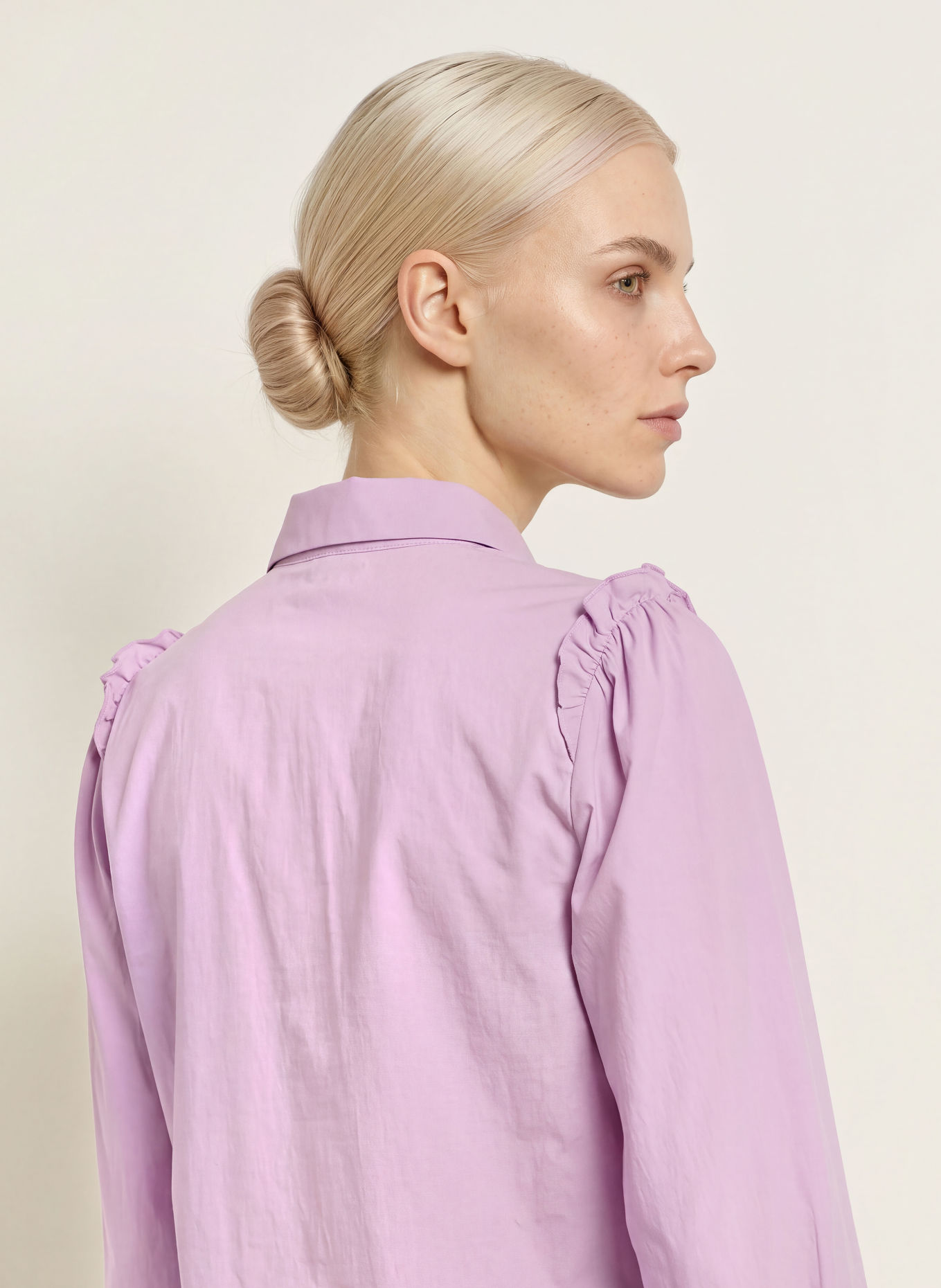 MORE & MORE Ruffled shirt blouse: LIGHT PURPLE