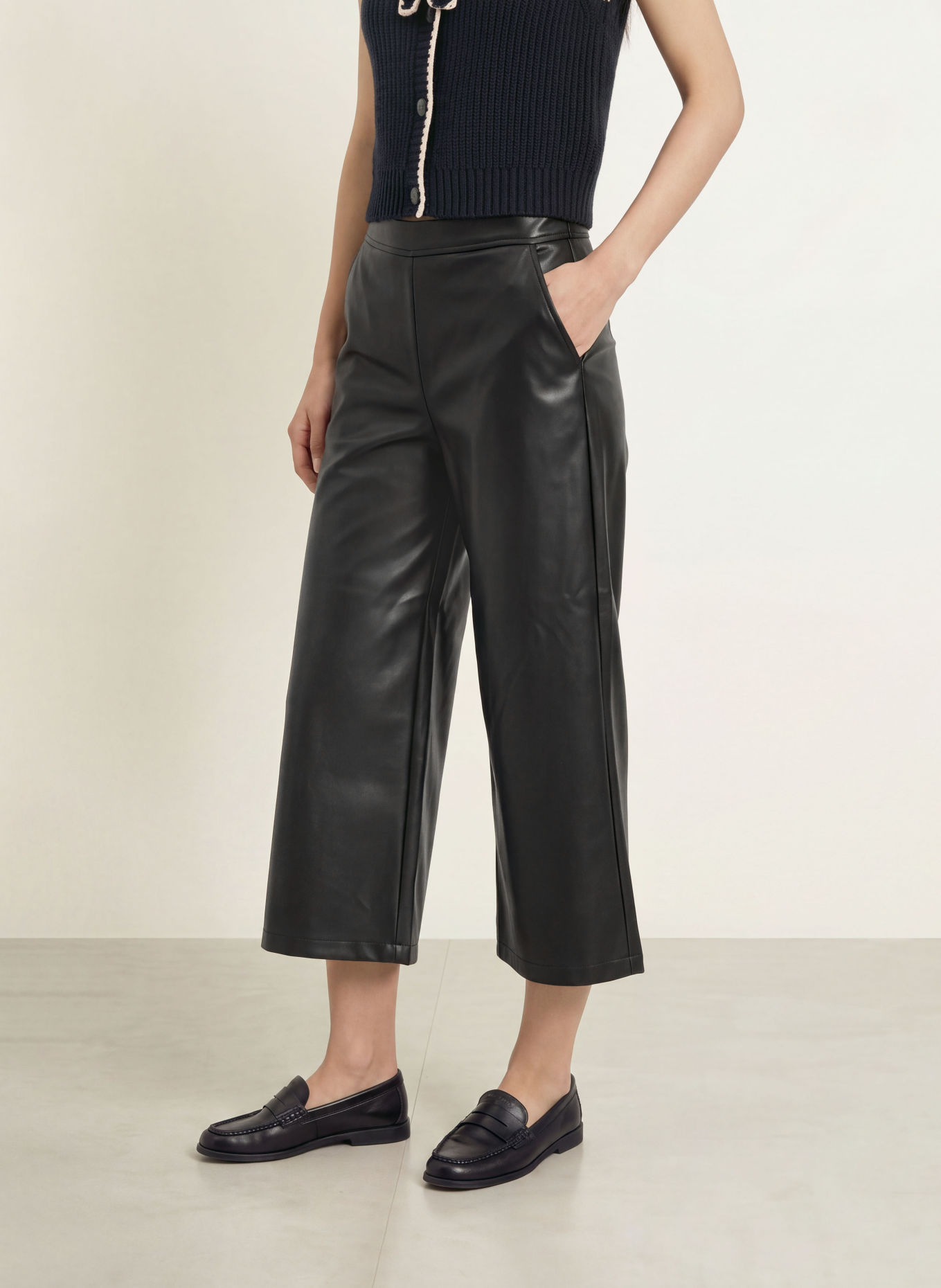 MORE & MORE Culotte i læderlook: SORT