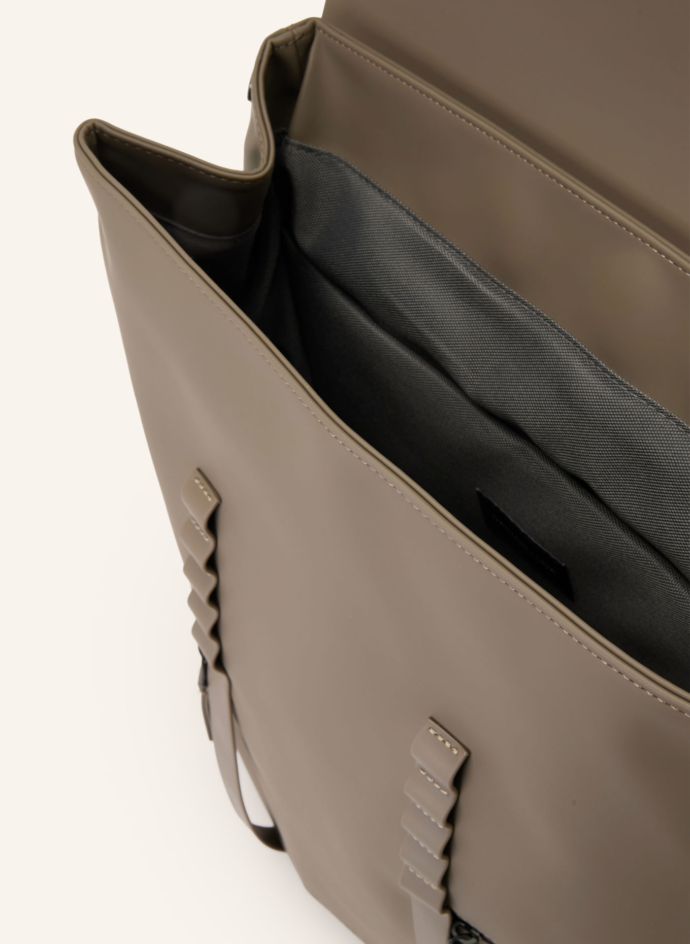 GASTON LUGA SPLÄSH 20-liter Backpack with laptop compartment: BROWN / BLACK