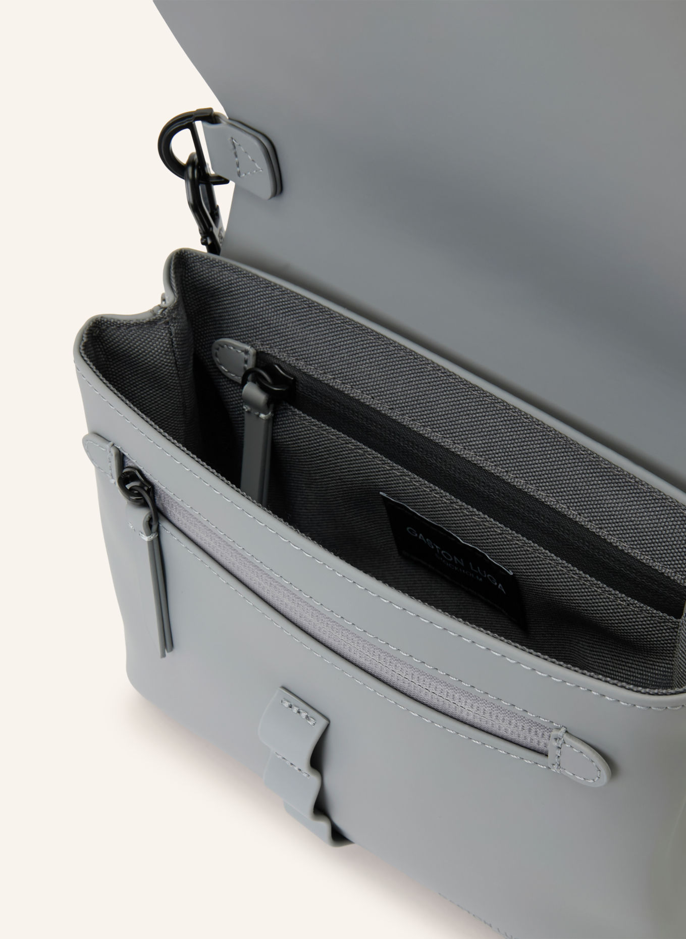 GASTON LUGA Sac à bandoulière SPLÄSH: GRIS / NOIR