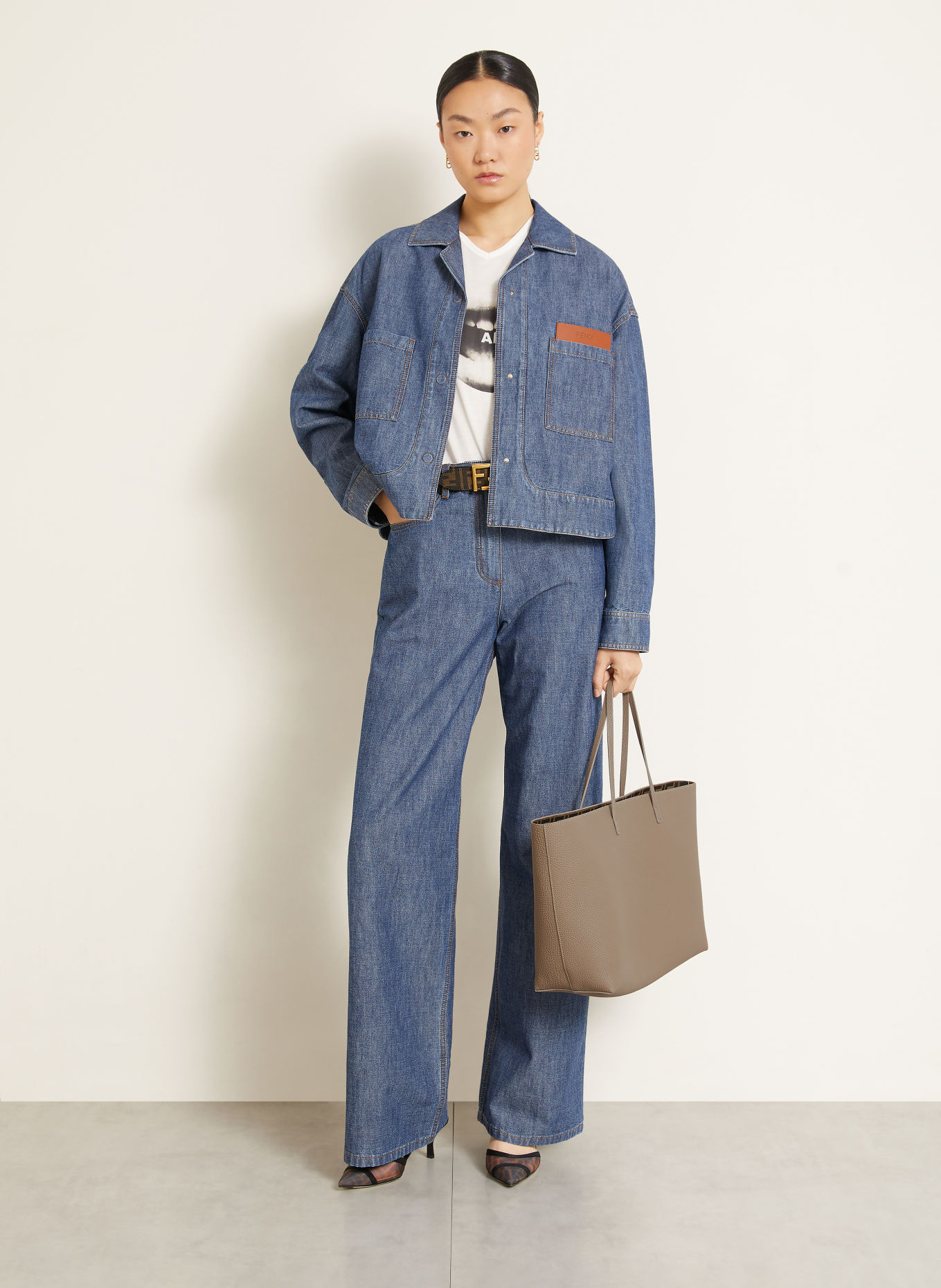 FENDI Shopper ROLL MEDIUM mit Pouch: TAUPE