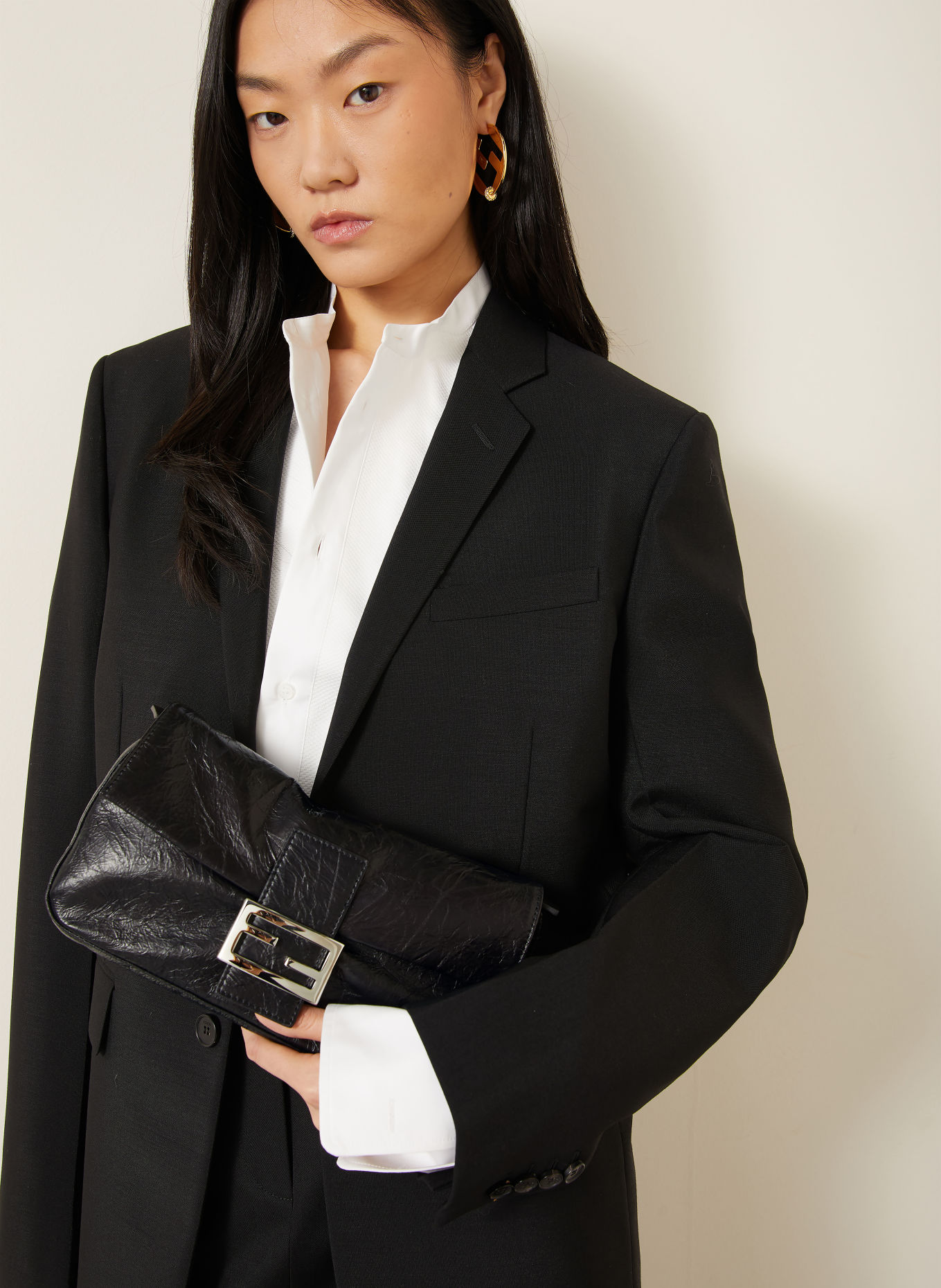 FENDI BAGUETTE Handbag: BLACK