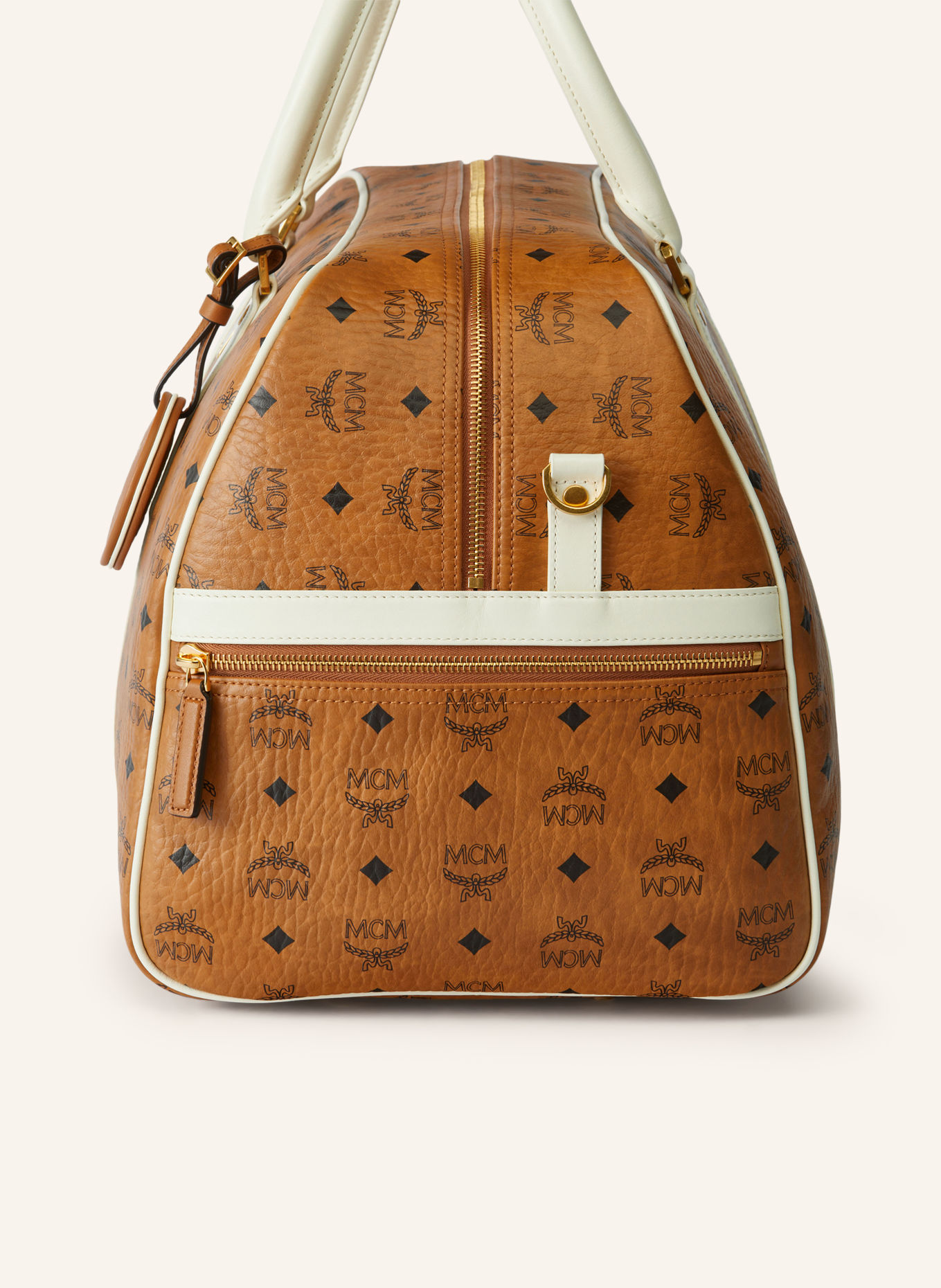 MCM ADIDAS X FC BAYERN X MCM OTTOMAR Weekender: COGNAC / WHITE