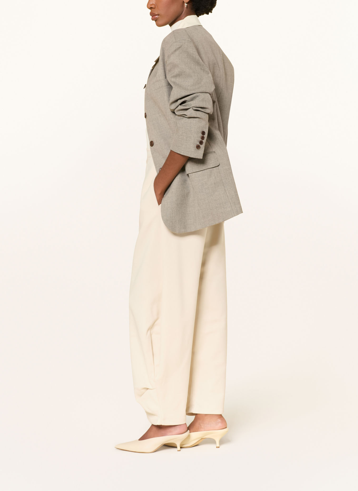 Source Unknown Hose EBBE: CREME