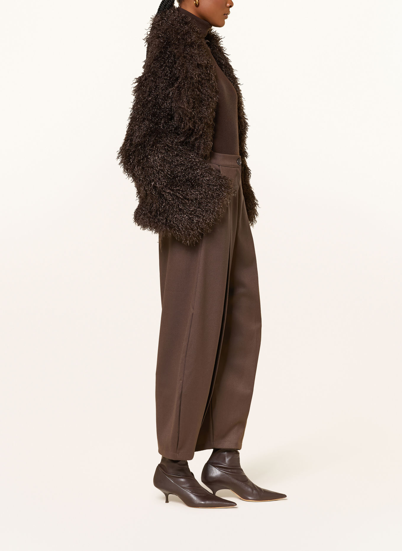 Source Unknown MIKA Trousers: DARK BROWN
