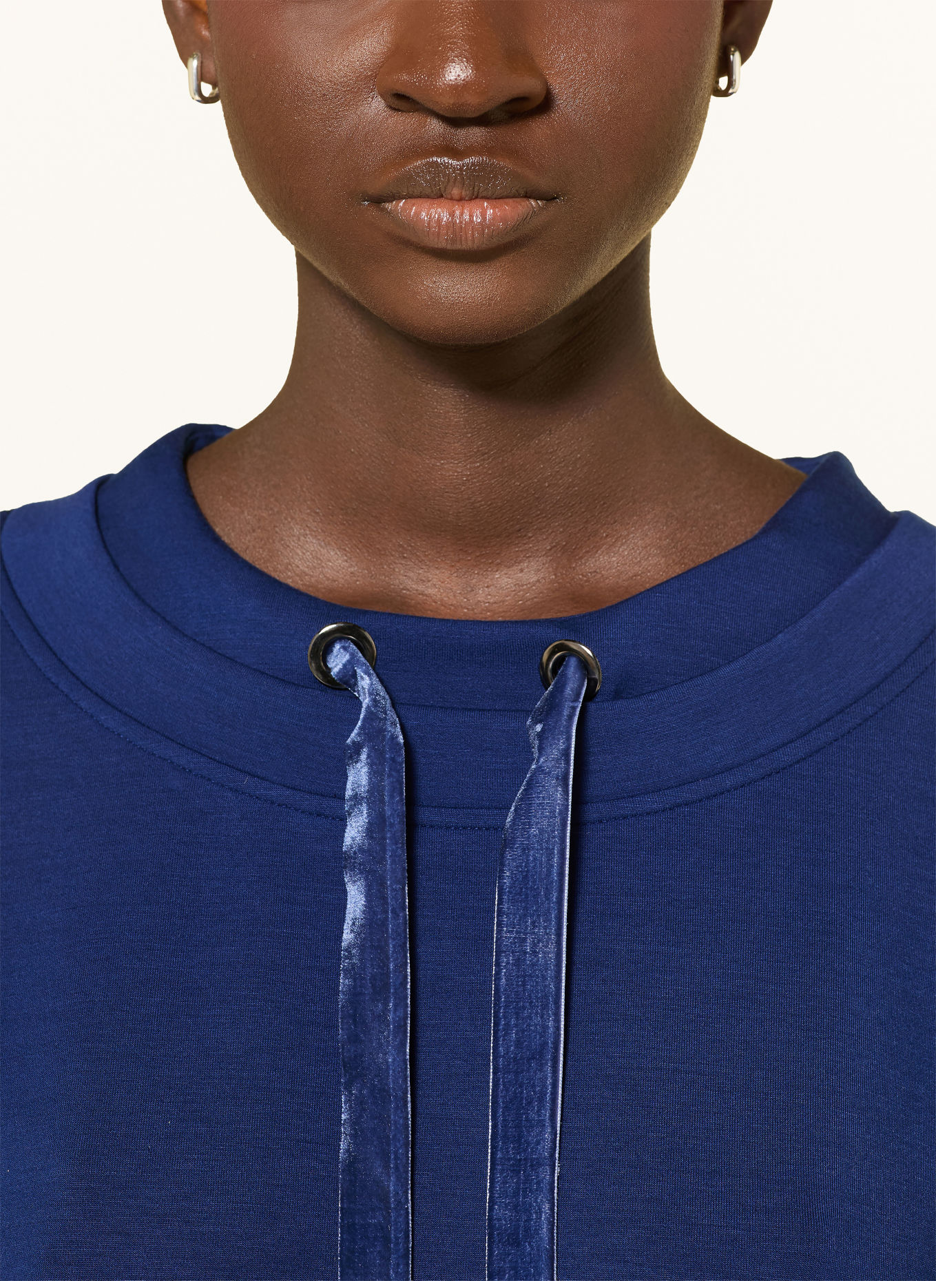 monari Sweatshirt: BLÅ
