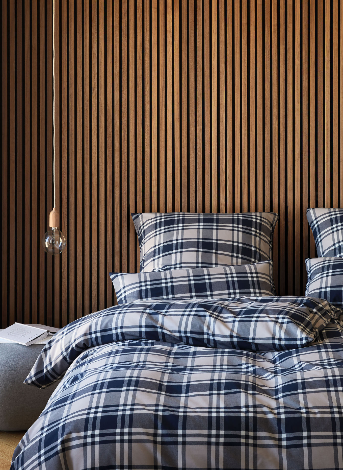 elegante MANCHESTER Bed linens: GRAY / TAUPE / DARK GRAY