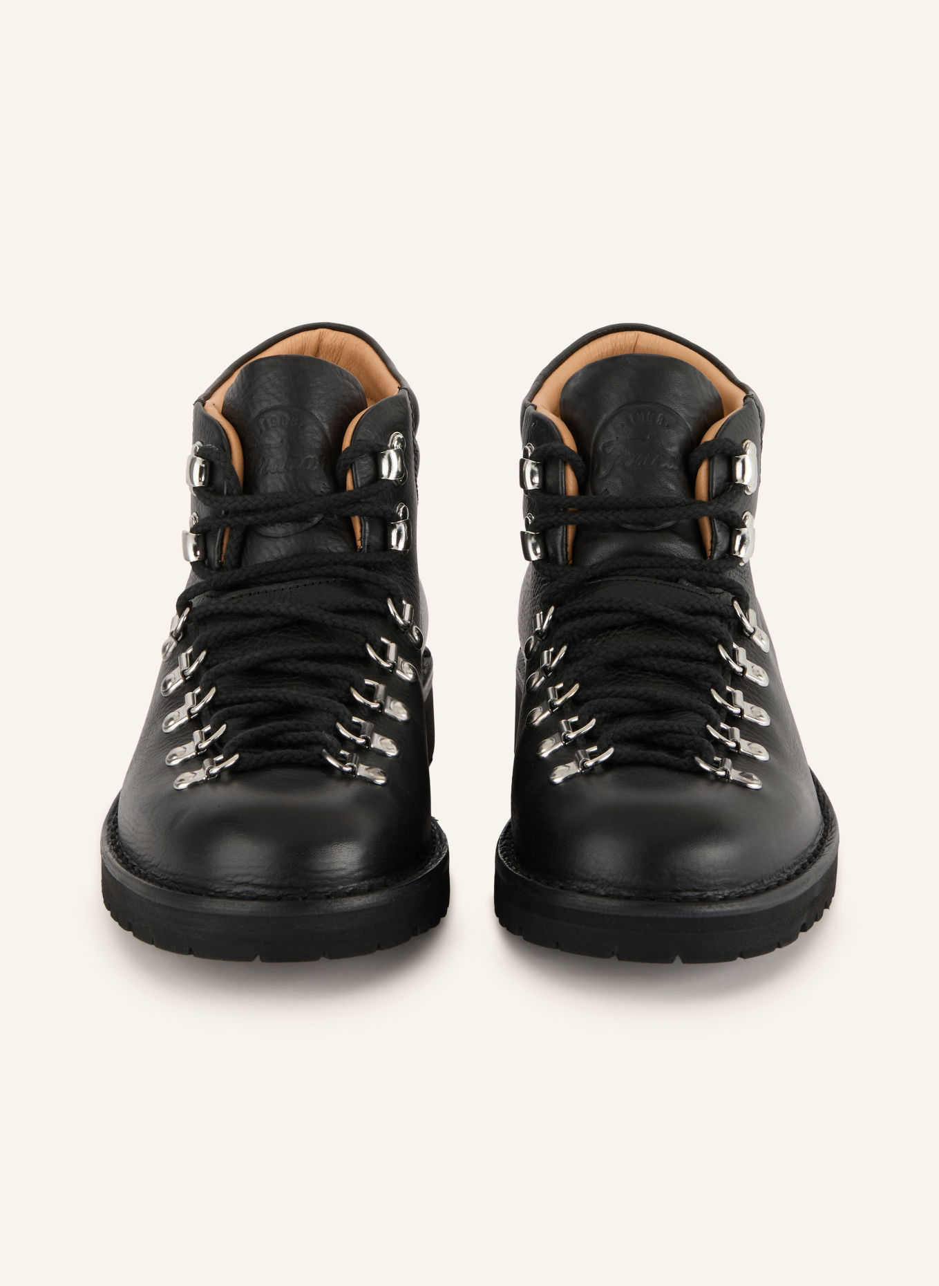 NN.07 Schnürboots M127: SCHWARZ / SILBER