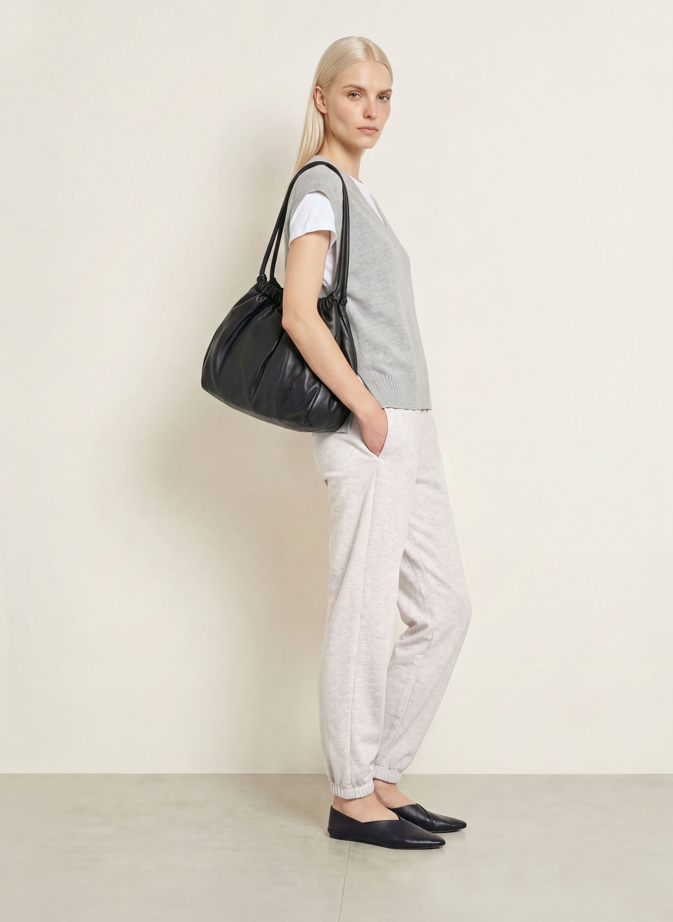 s.Oliver Sweatpants: HELLGRAU