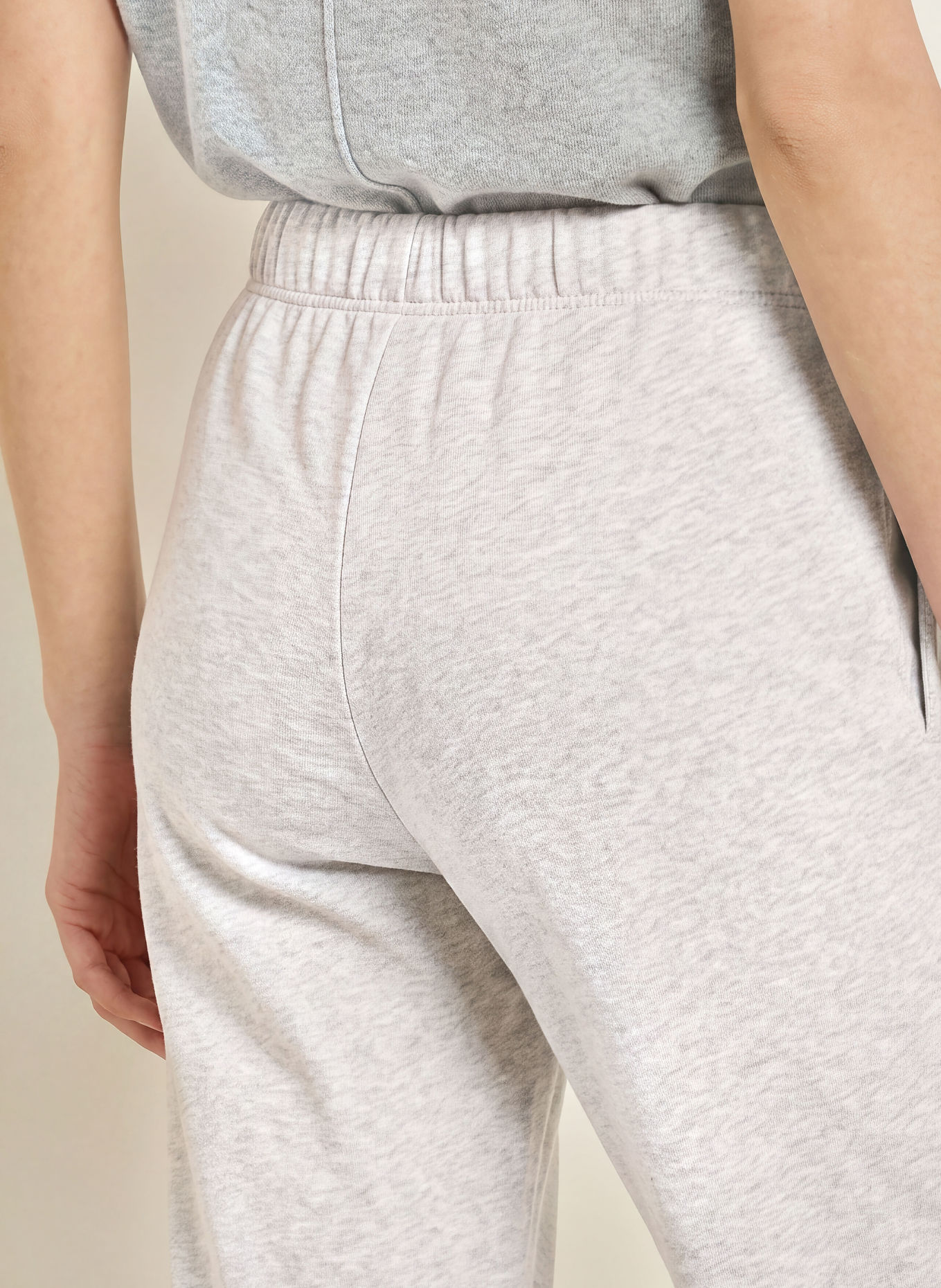s.Oliver Sweatpants: HELLGRAU