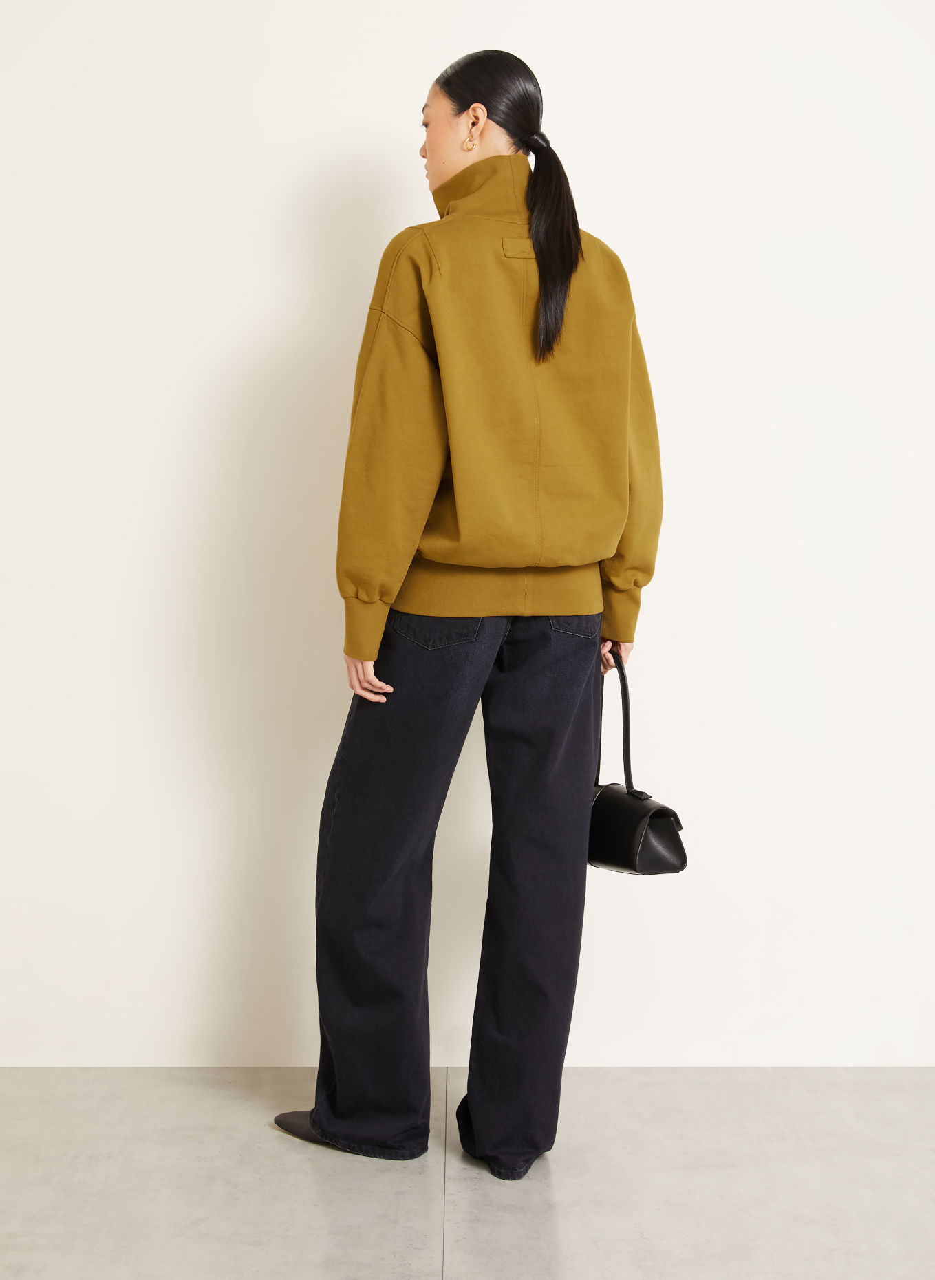 ARMARIUM CAMELIA Sweatshirt: OLIVE