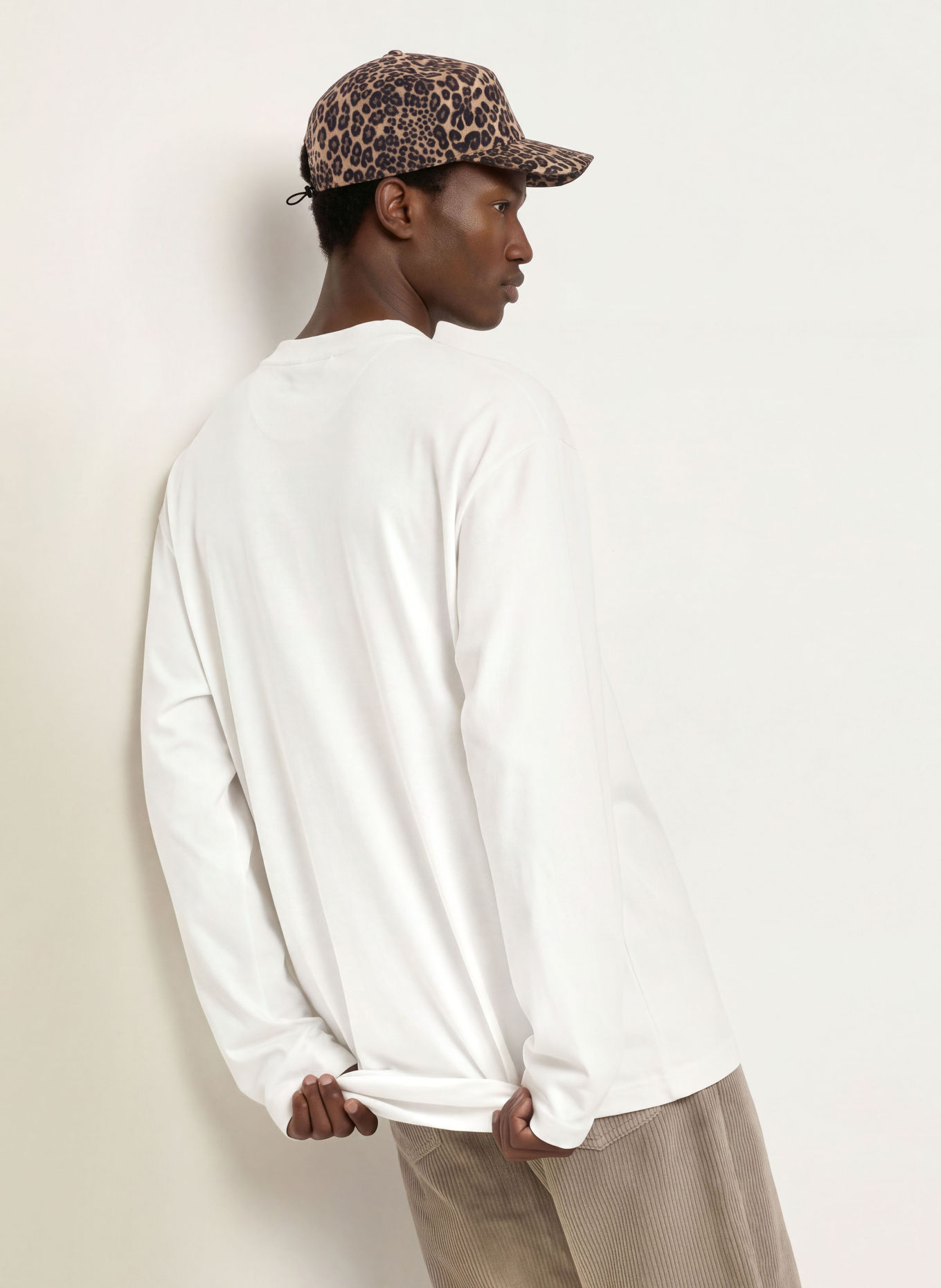 REGARDS Oversized-Longsleeve: WIT