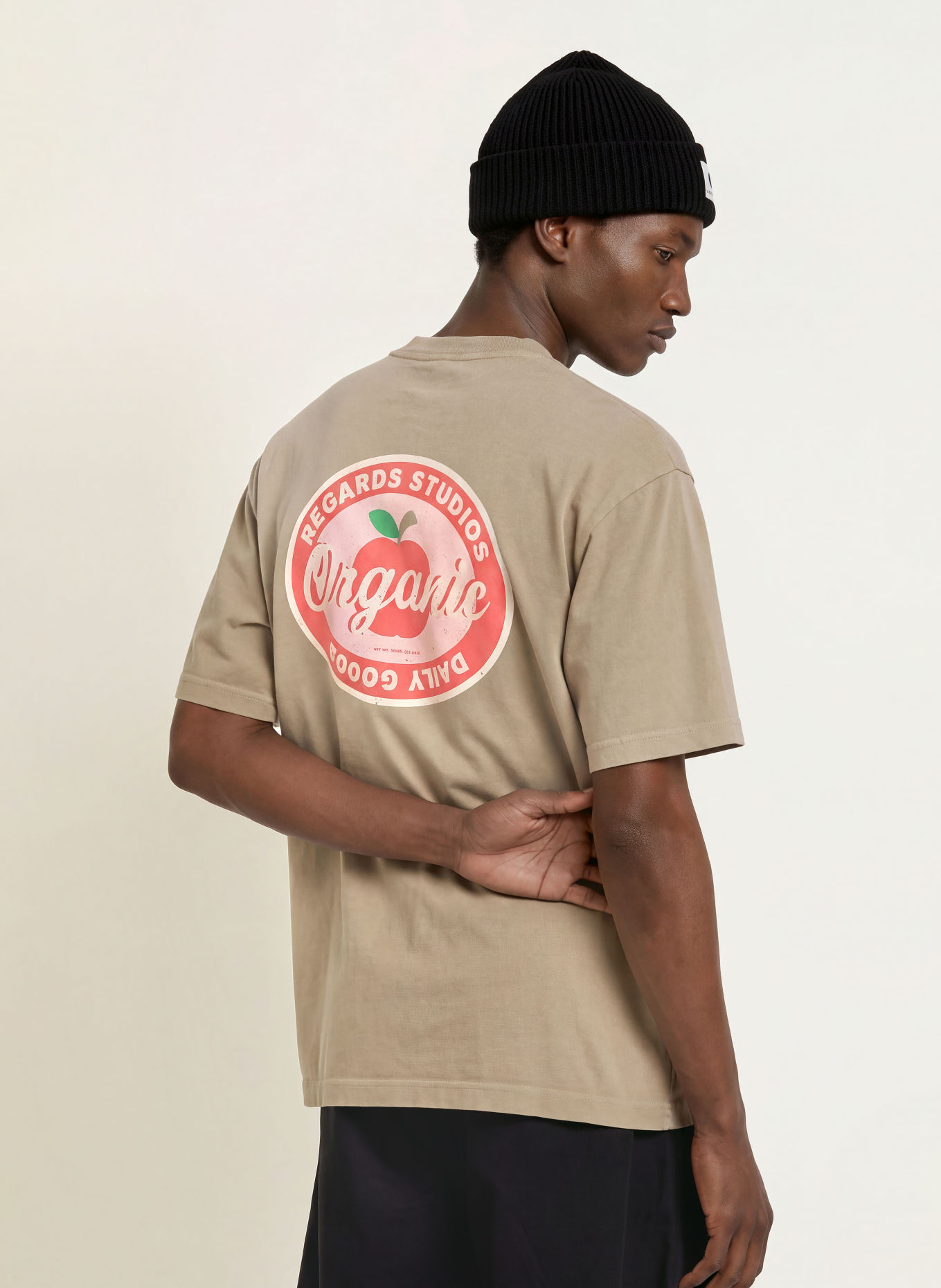 REGARDS T-shirt: KHAKI / PINK / RED