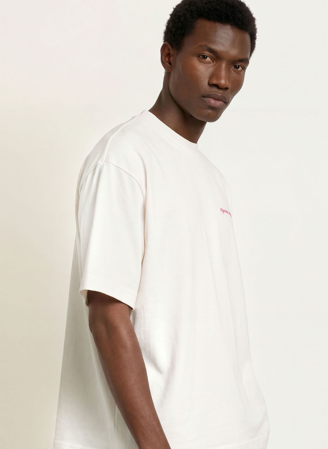 REGARDS T-shirt: ECRU / FUCHSIA / GREEN