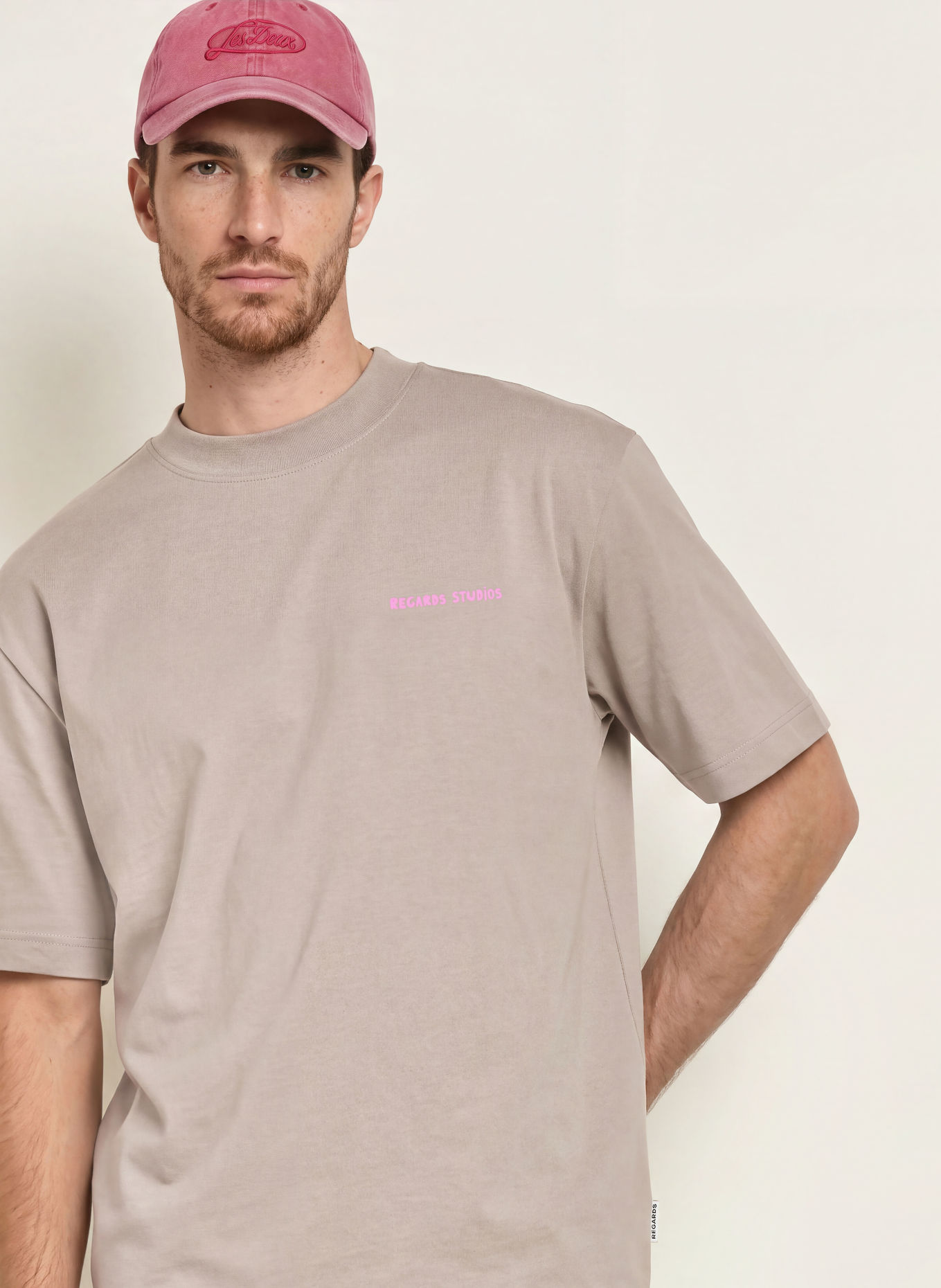 REGARDS T-shirt: TAUPE / PINK / BLUE