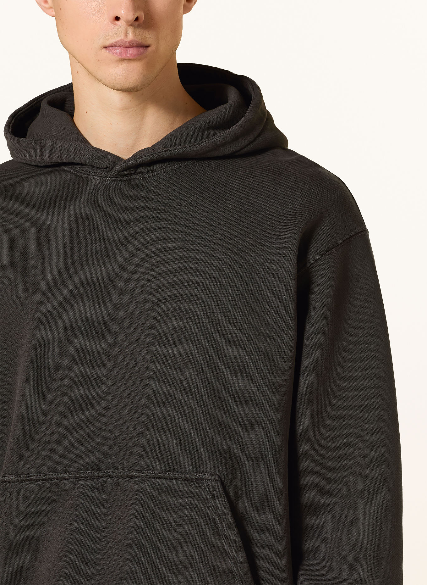 REGARDS Hoodie: DUNKELBRAUN / LILA / NEONGELB