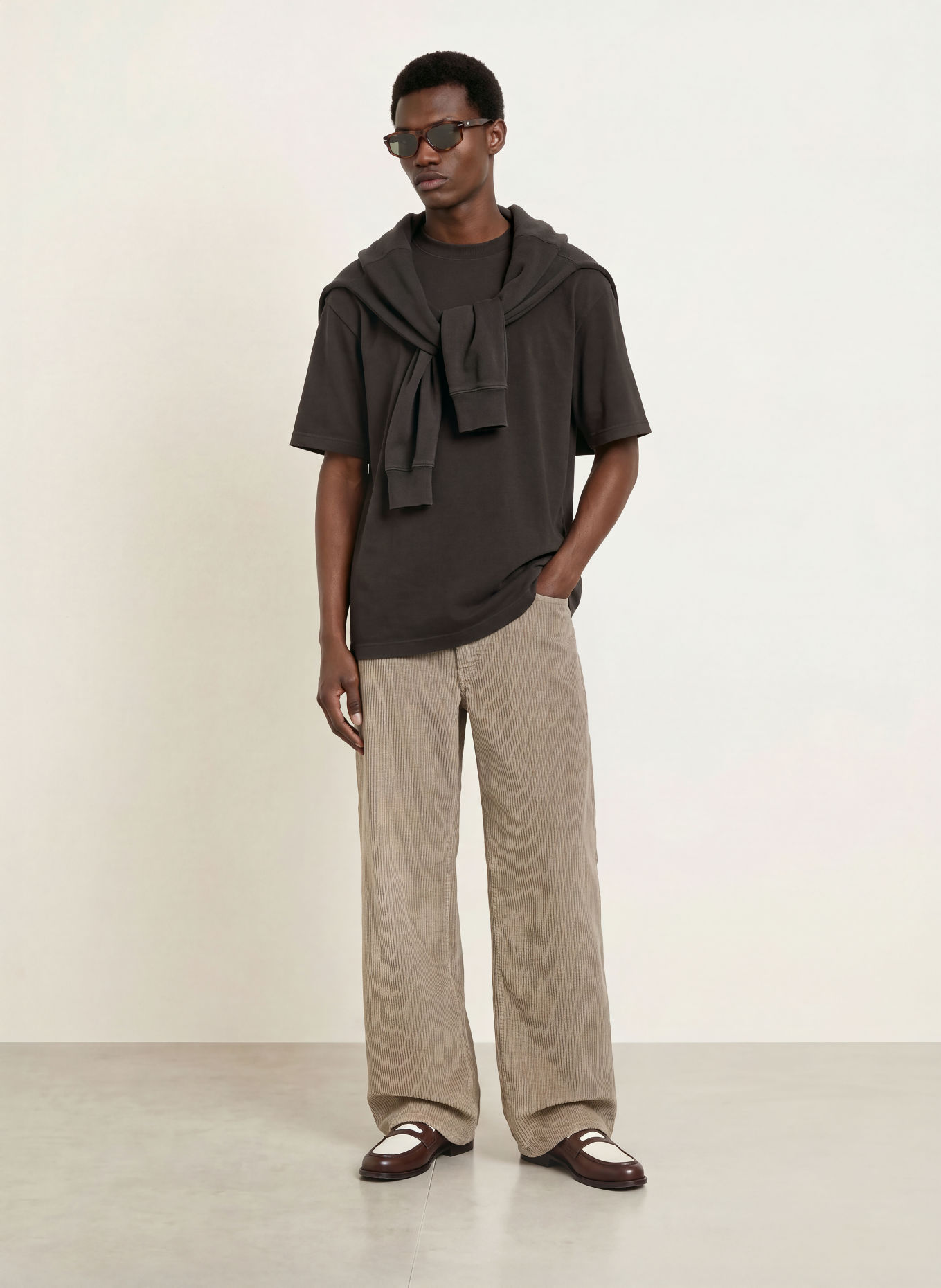 REGARDS Oversized Shirt: DARK BROWN
