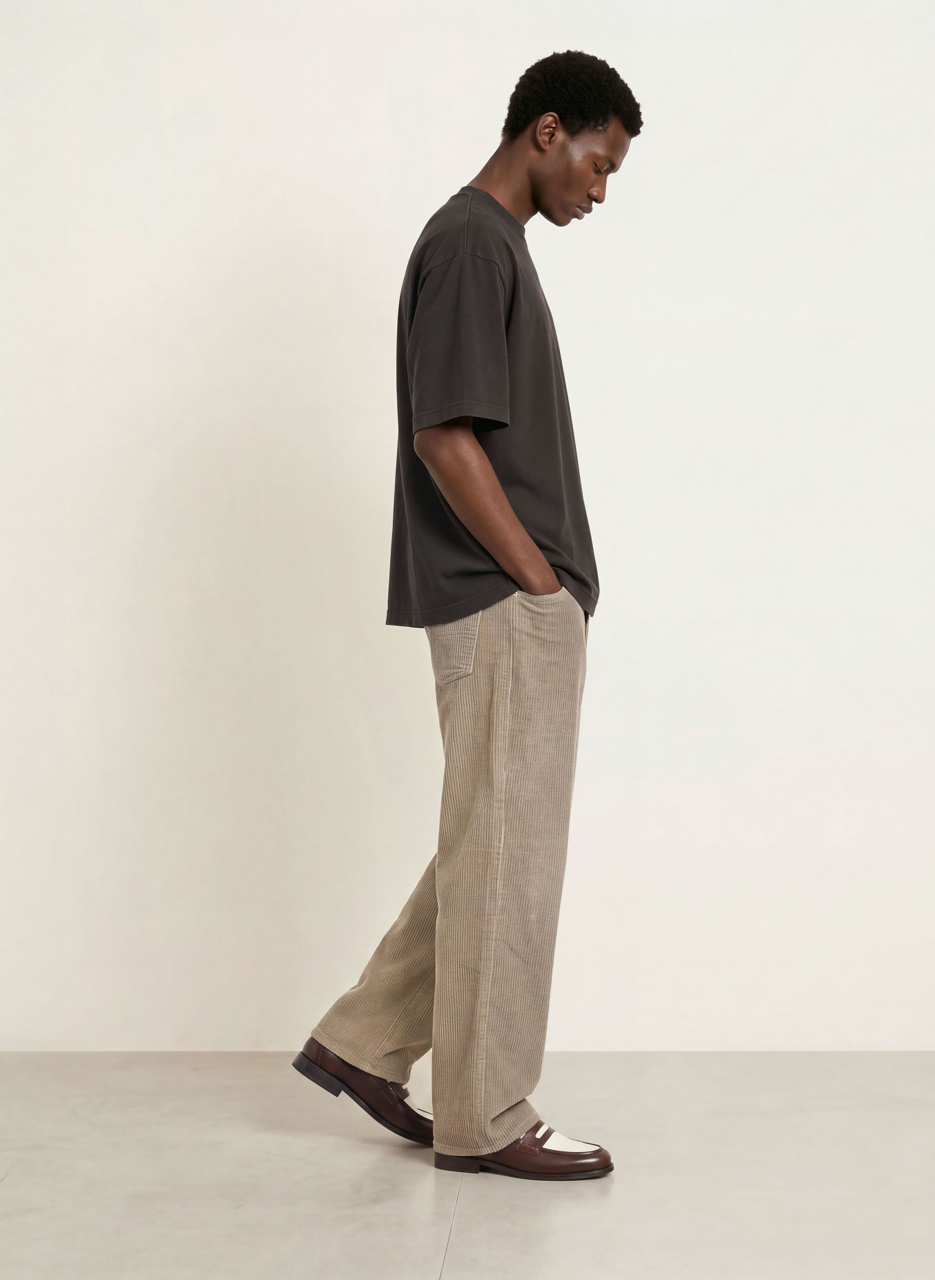 REGARDS Oversized Shirt: DARK BROWN