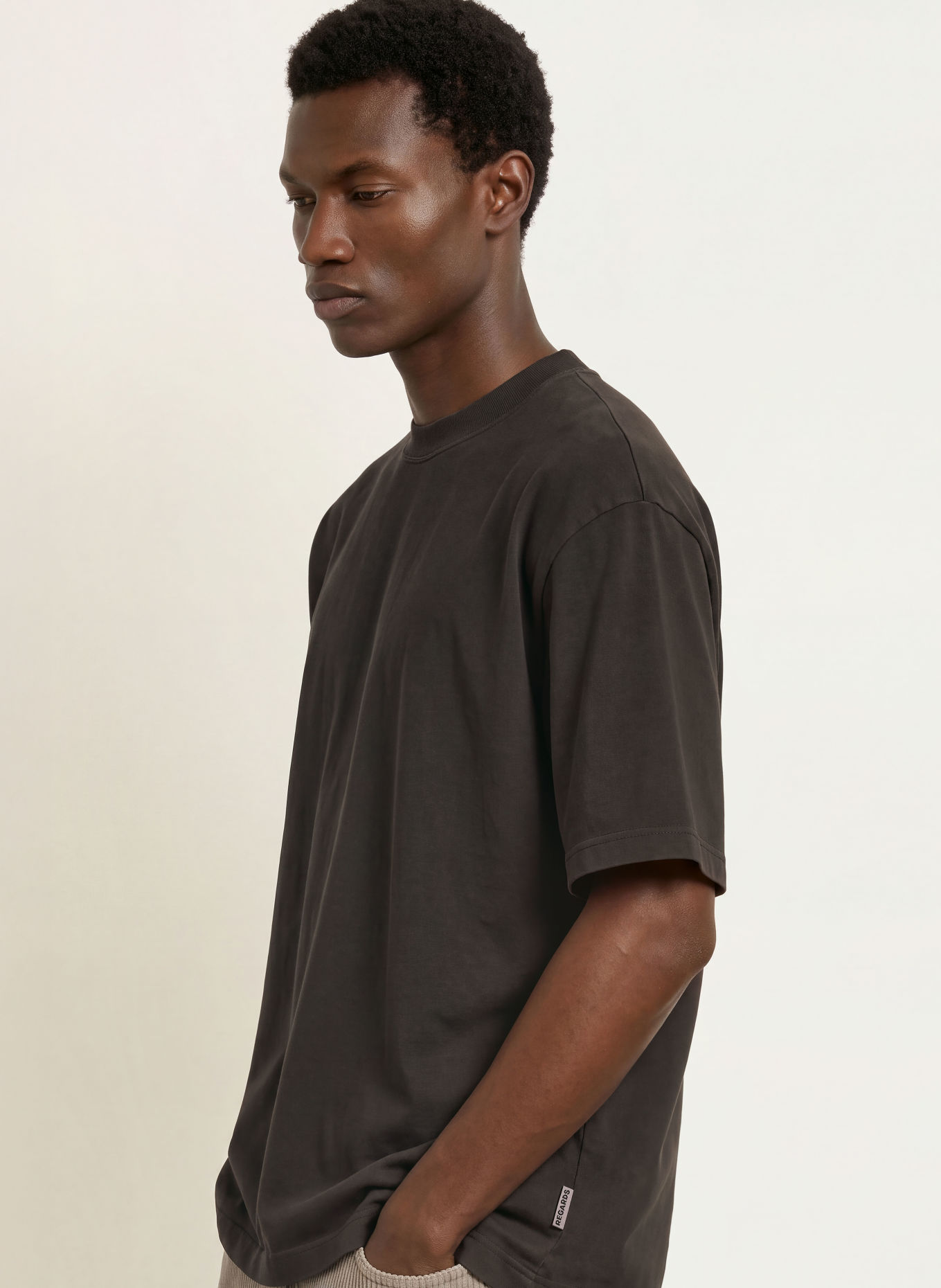 REGARDS Oversized Shirt: DARK BROWN