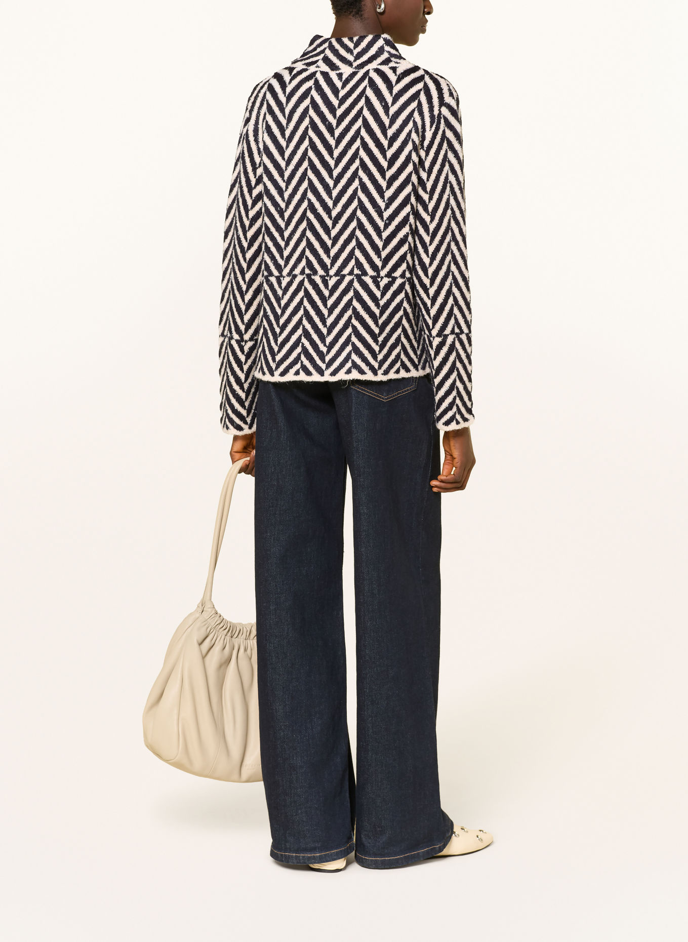 monari Sweater: DARK BLUE / ECRU