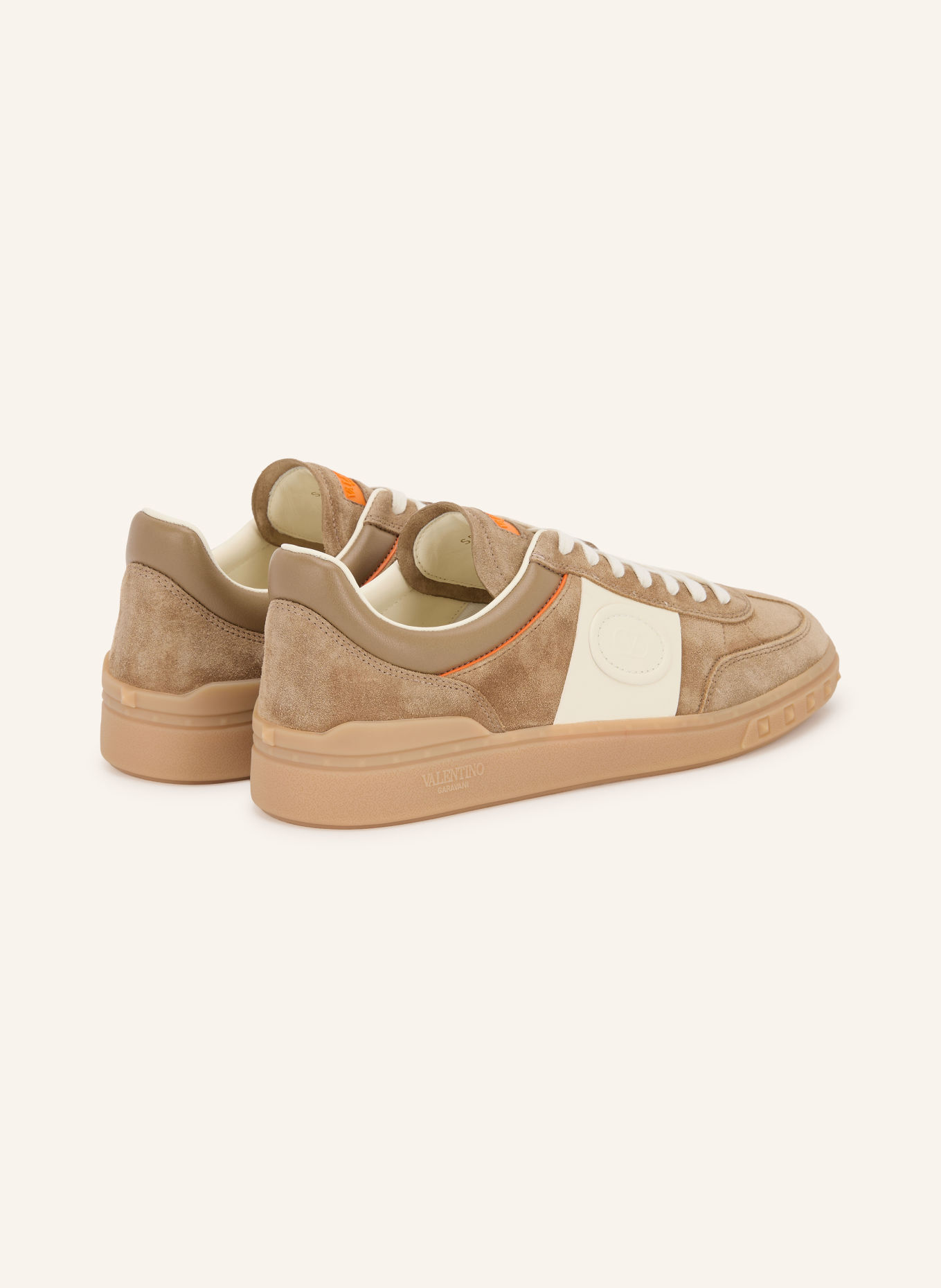 VALENTINO GARAVANI Sneakersy UPVILLAGE: VELBLOUDÍ / KRÉMOVÁ / ORANŽOVÁ