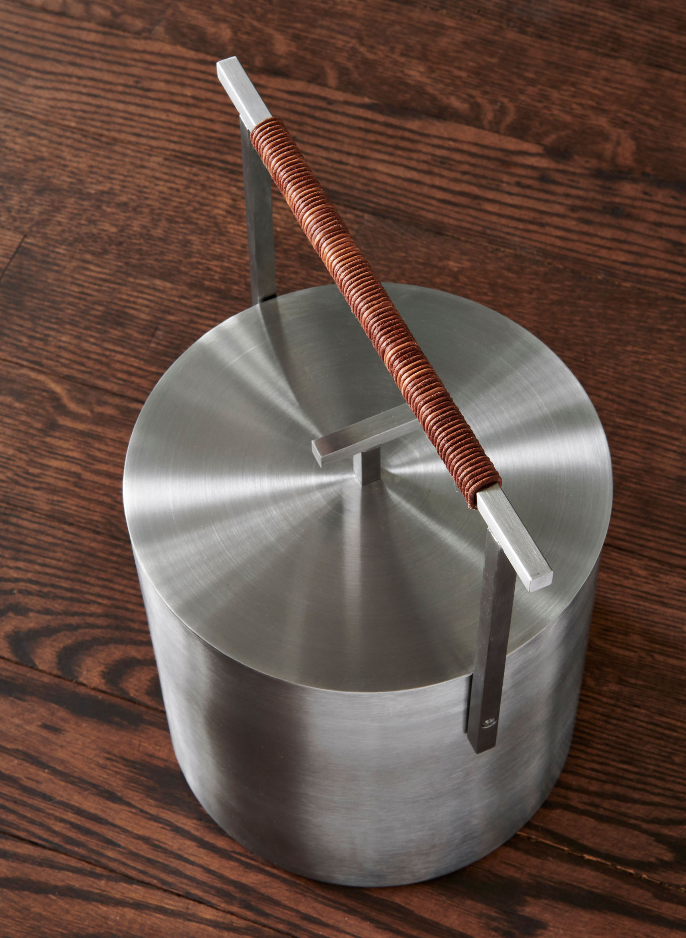 blomus Ascheeimer ASKA: SILBER / DUNKELBRAUN
