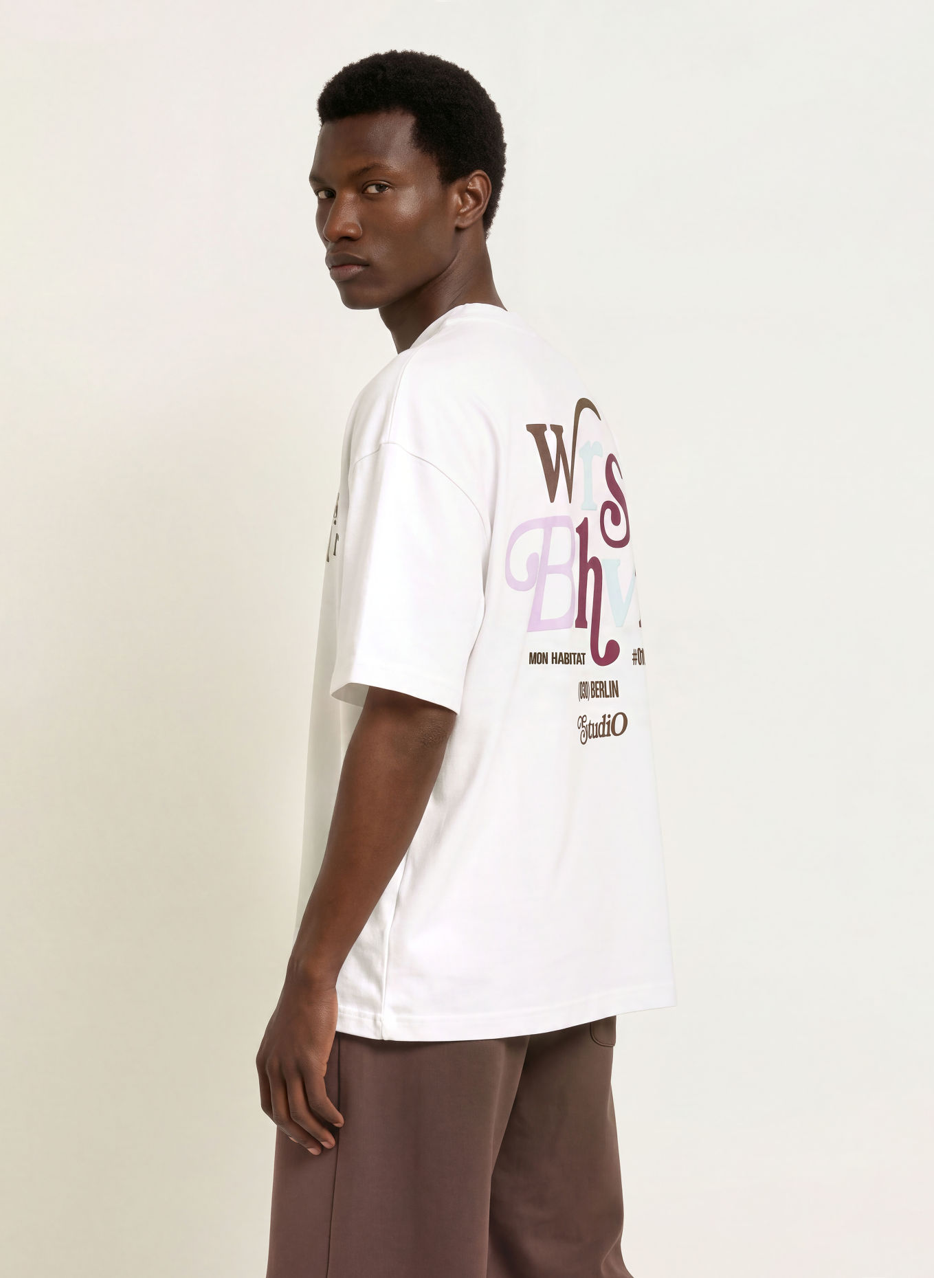 WRSTBHVR REED V3 T-shirt: WHITE / DARK BROWN / PURPLE