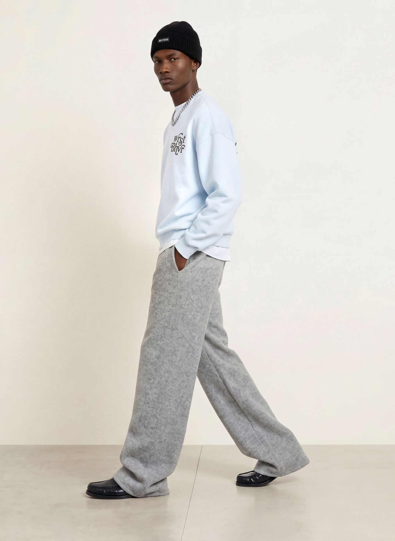 WRSTBHVR Sweatshirt REED V2: HELLBLAU / DUNKELGRAU